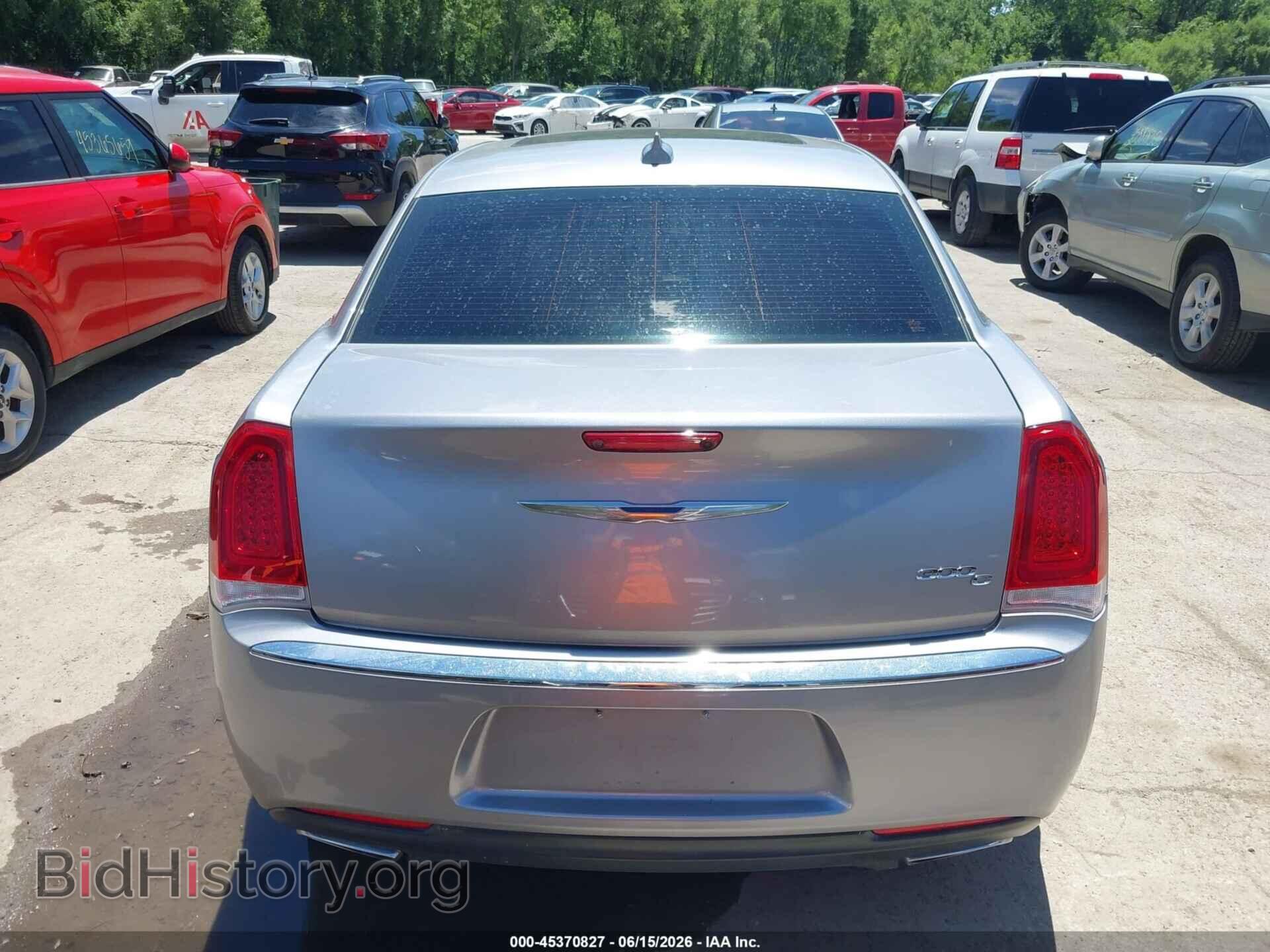 2017 CHRYSLER 300C - VIN: 2C3CCAEG0HH552237 - Фото 16