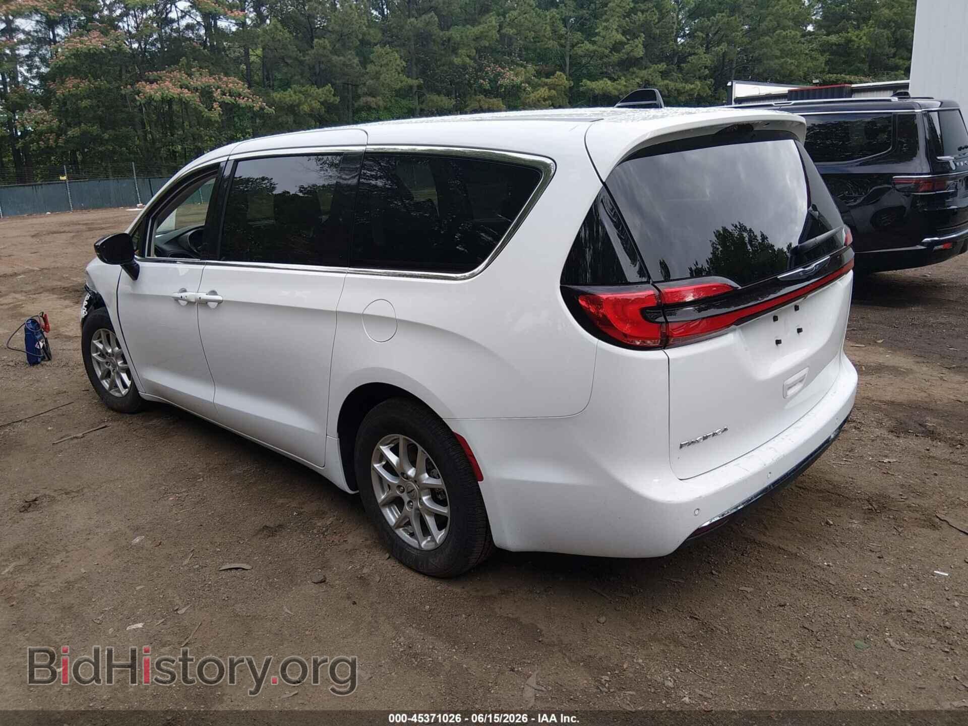 2024 CHRYSLER PACIFICA - VIN: 2C4RC1BG4RR165325 - Фото 3