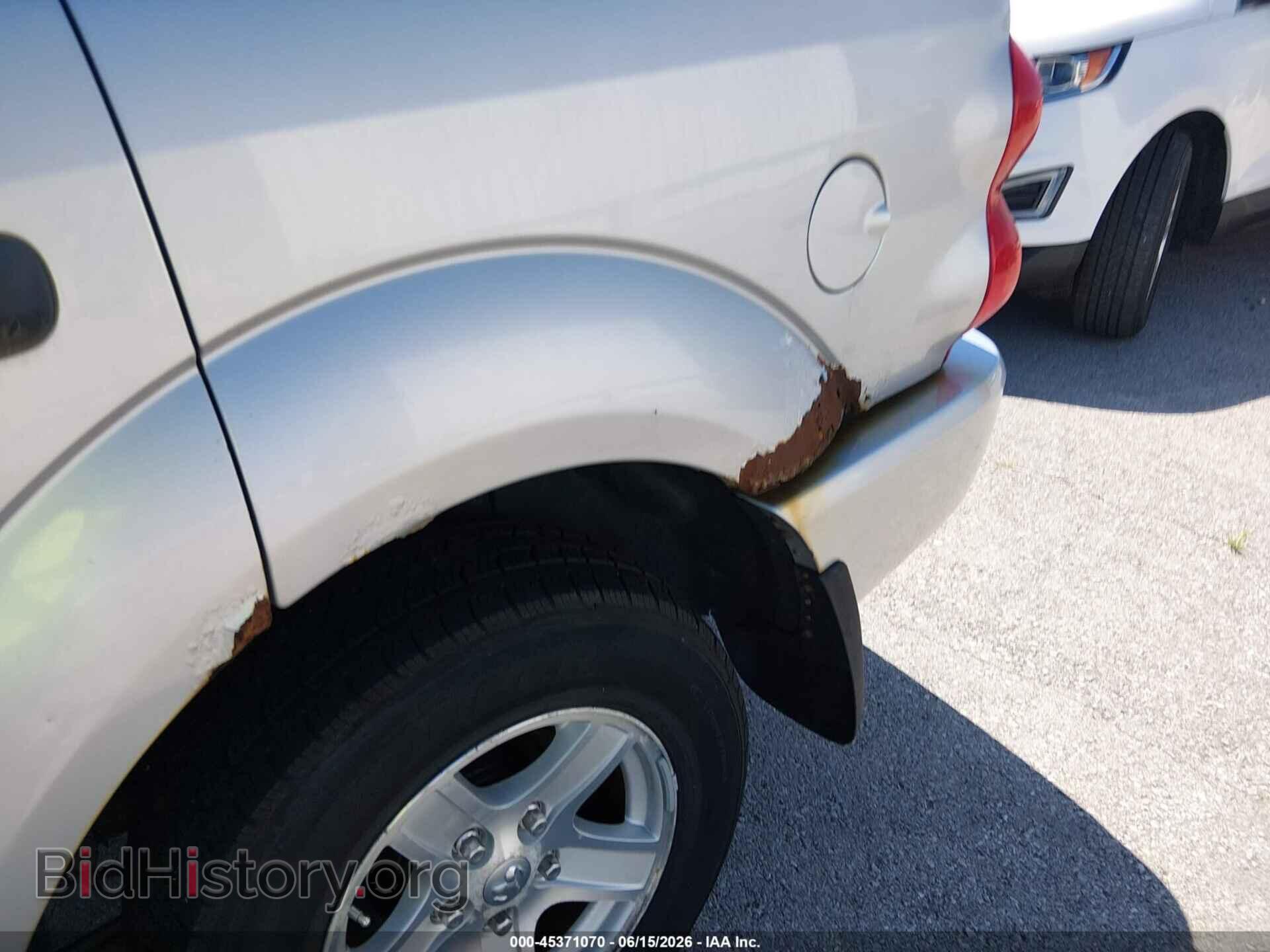 2005 DODGE DURANGO - VIN: 1D4HB48D75F513667 - Фото 6