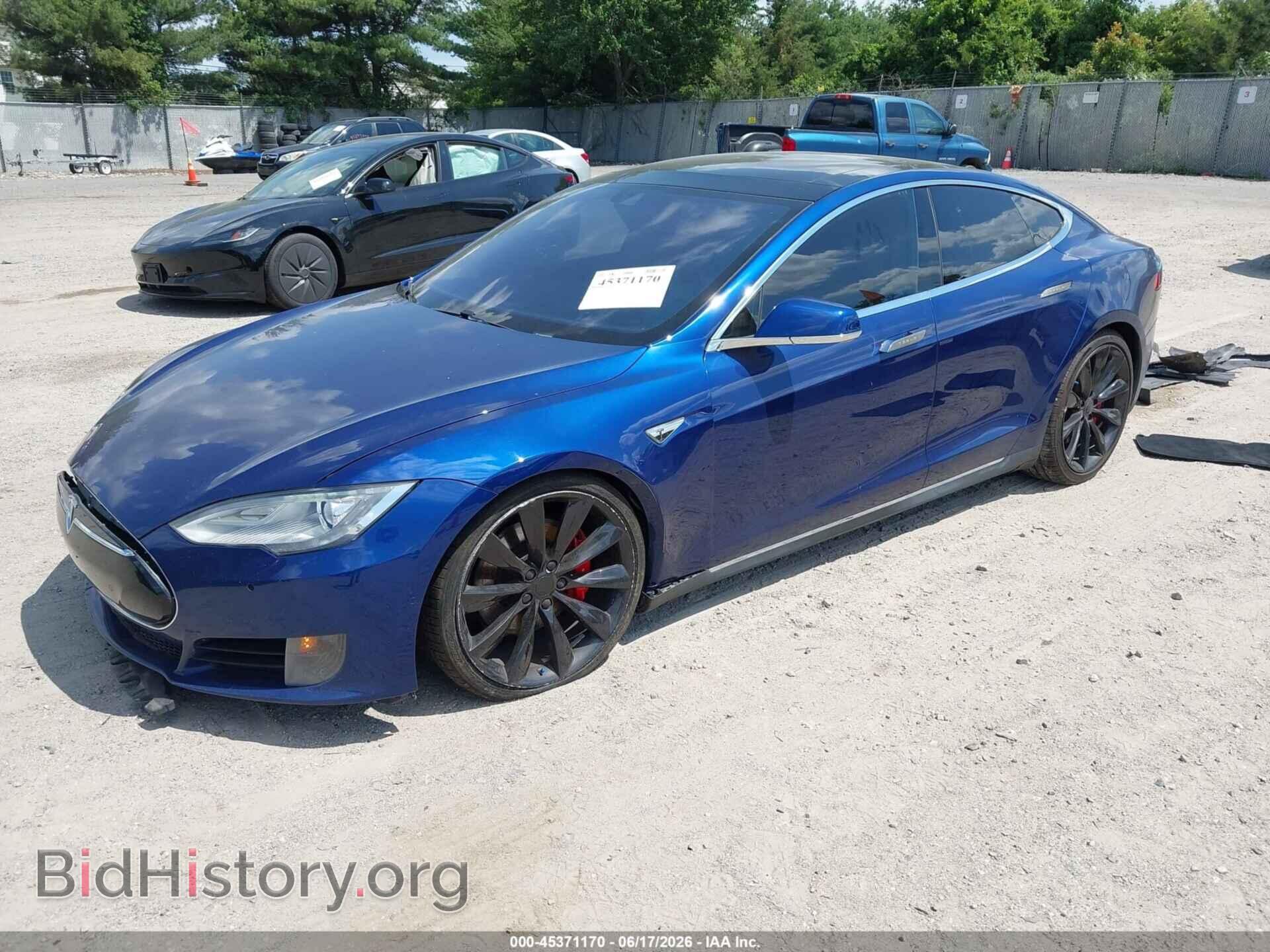 2016 TESLA MODEL S - VIN: 5YJSA1E42GF117940 - Photo 2