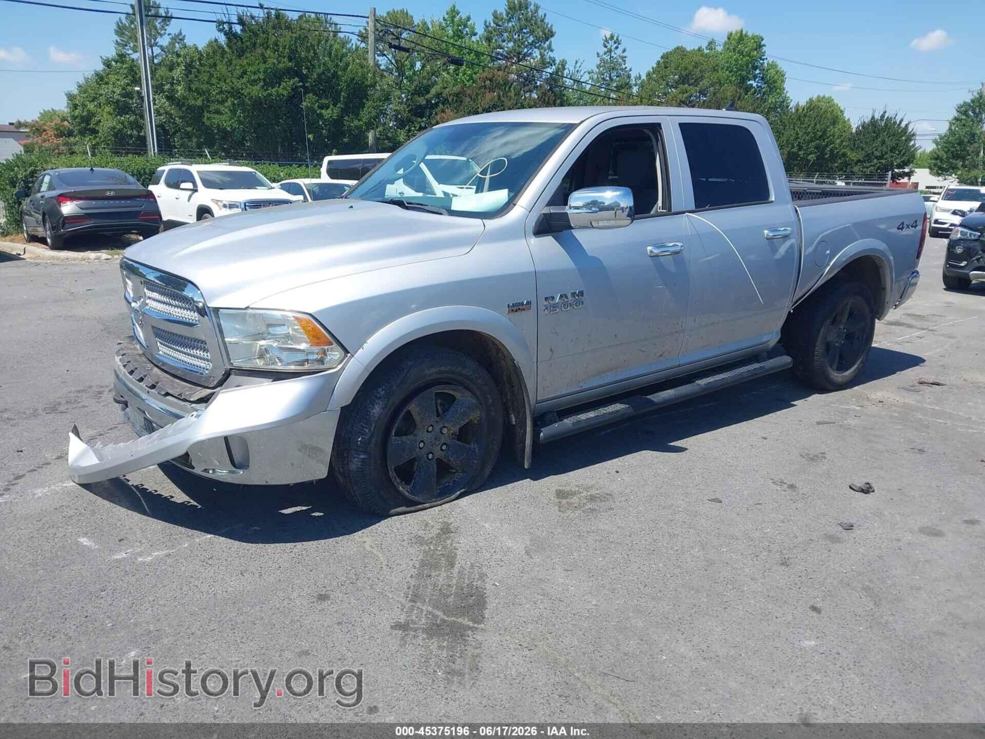 2018 RAM 1500 - VIN: 1C6RR7LT4JS217446 - Photo 2