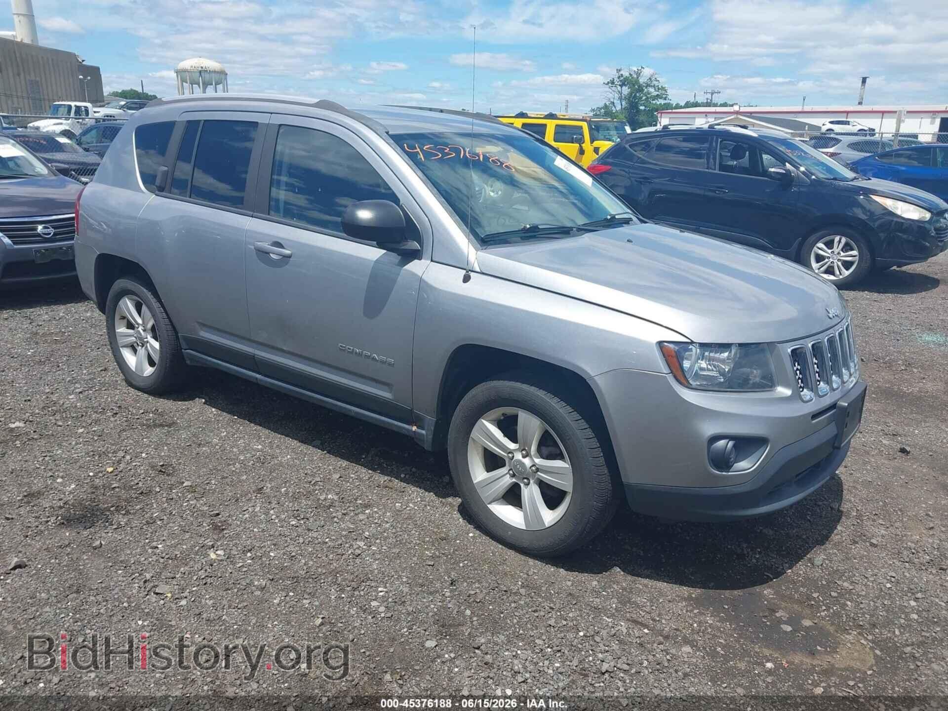 Фотография 1C4NJDBB2FD282720 - JEEP COMPASS 2015