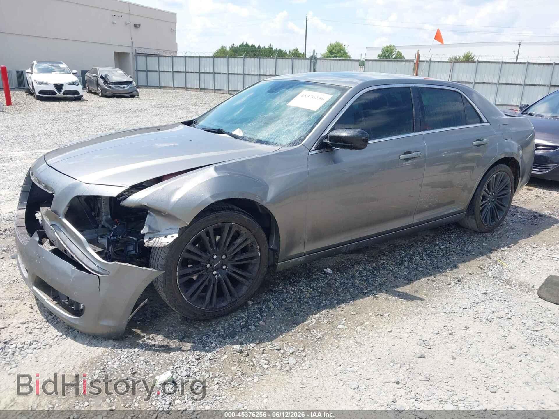 2012 CHRYSLER 300 - VIN: 2C3CCABG4CH142571 - Фото 2