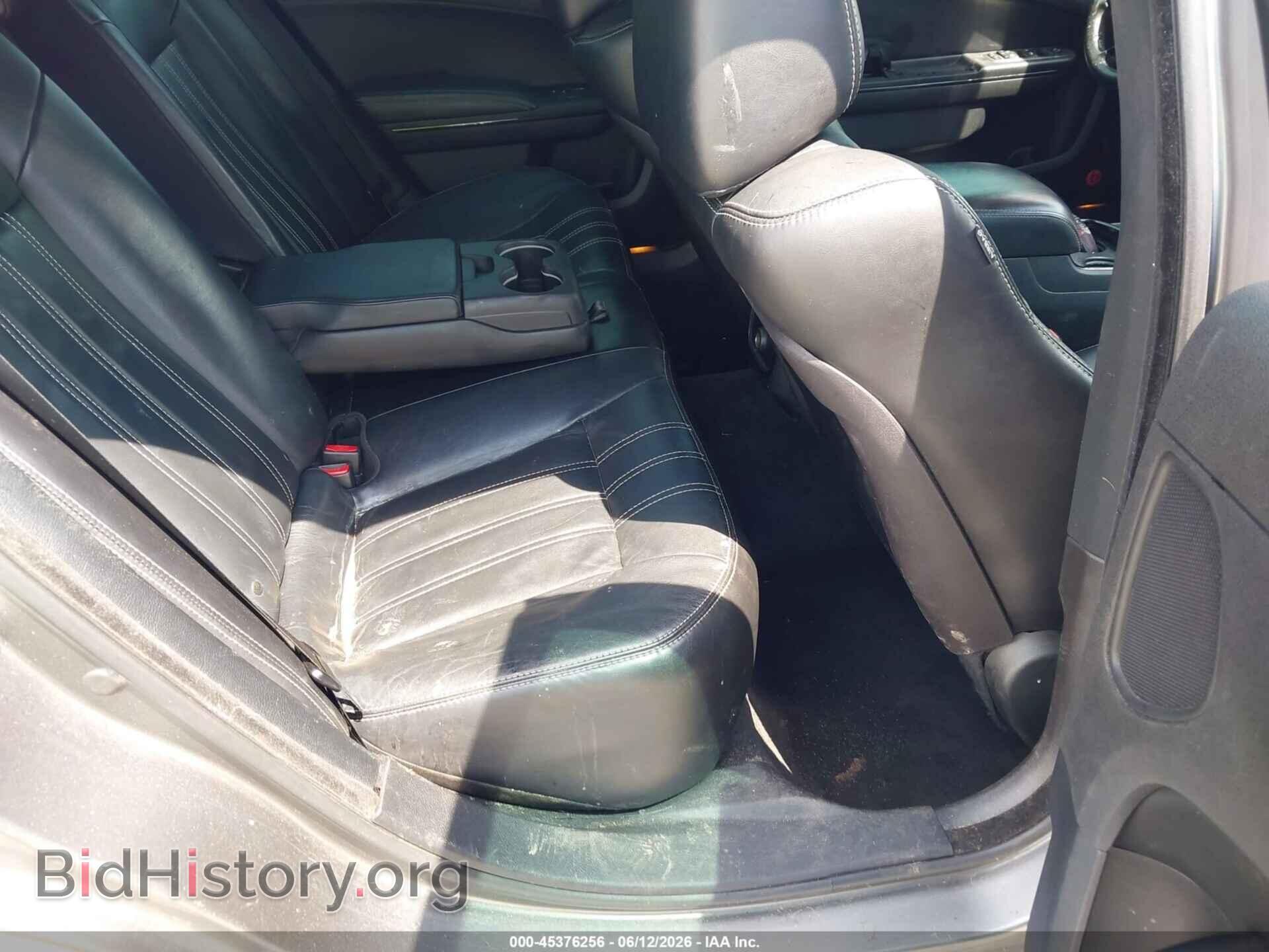 2012 CHRYSLER 300 - VIN: 2C3CCABG4CH142571 - Фото 8