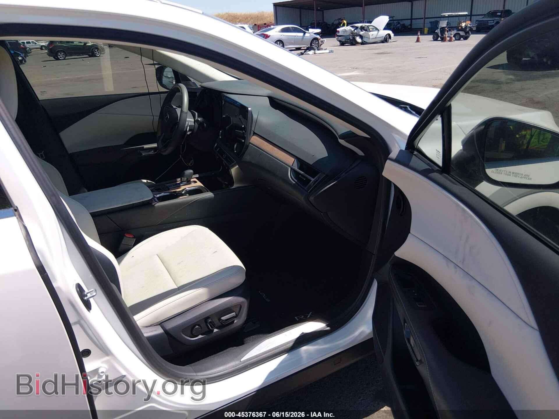 2025 LEXUS RX 350 - VIN: 2T2BAMBA2SC060126 - Photo 5
