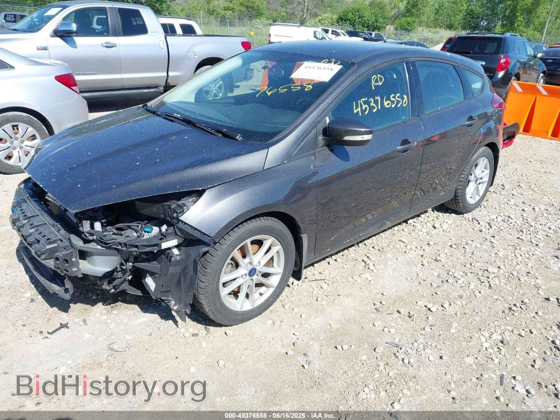 2017 FORD FOCUS - VIN: 1FADP3K24HL275593 - Фото 2