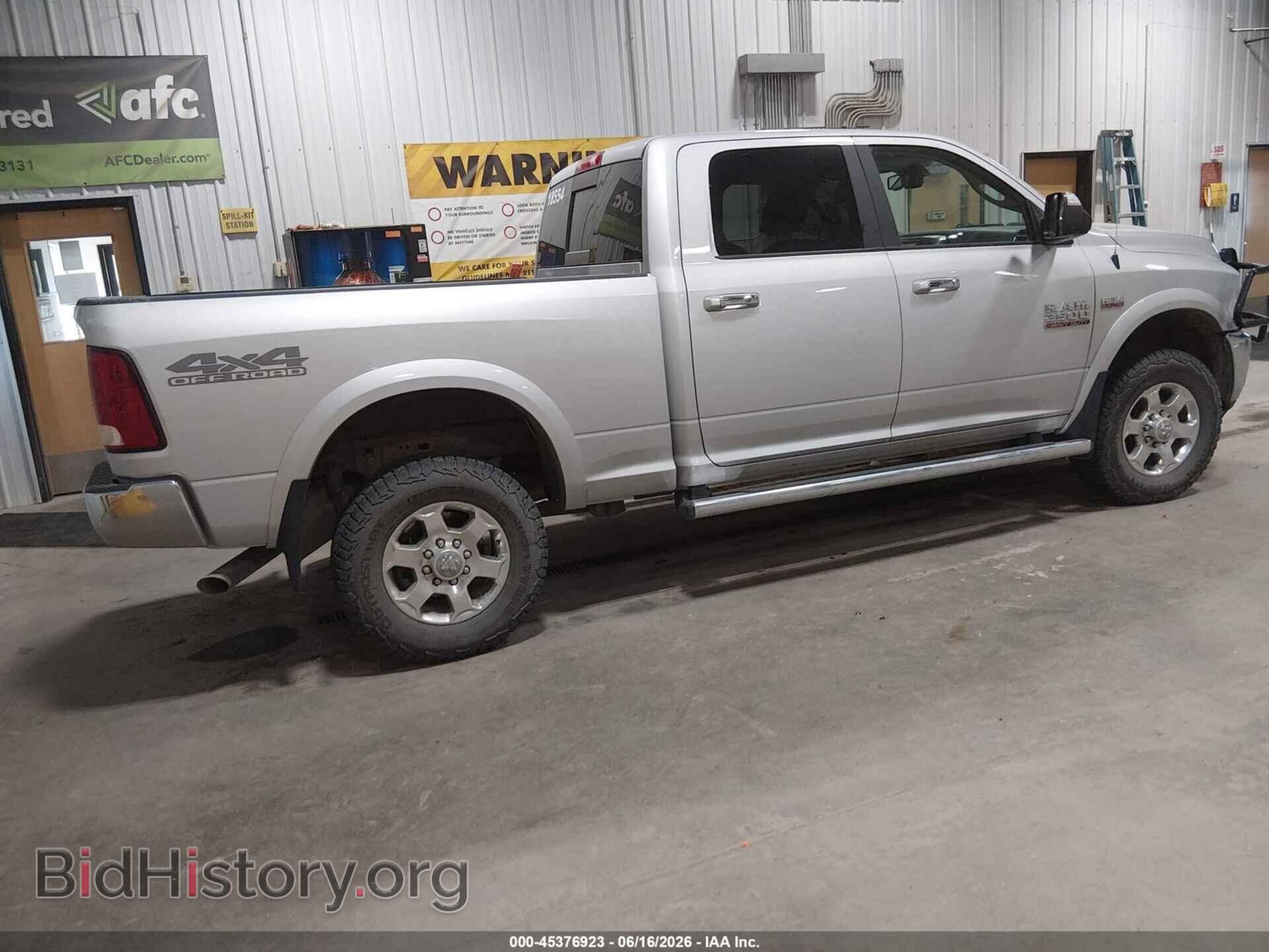 2018 RAM 2500 - VIN: 3C6UR5DJ3JG217554 - Фото 4
