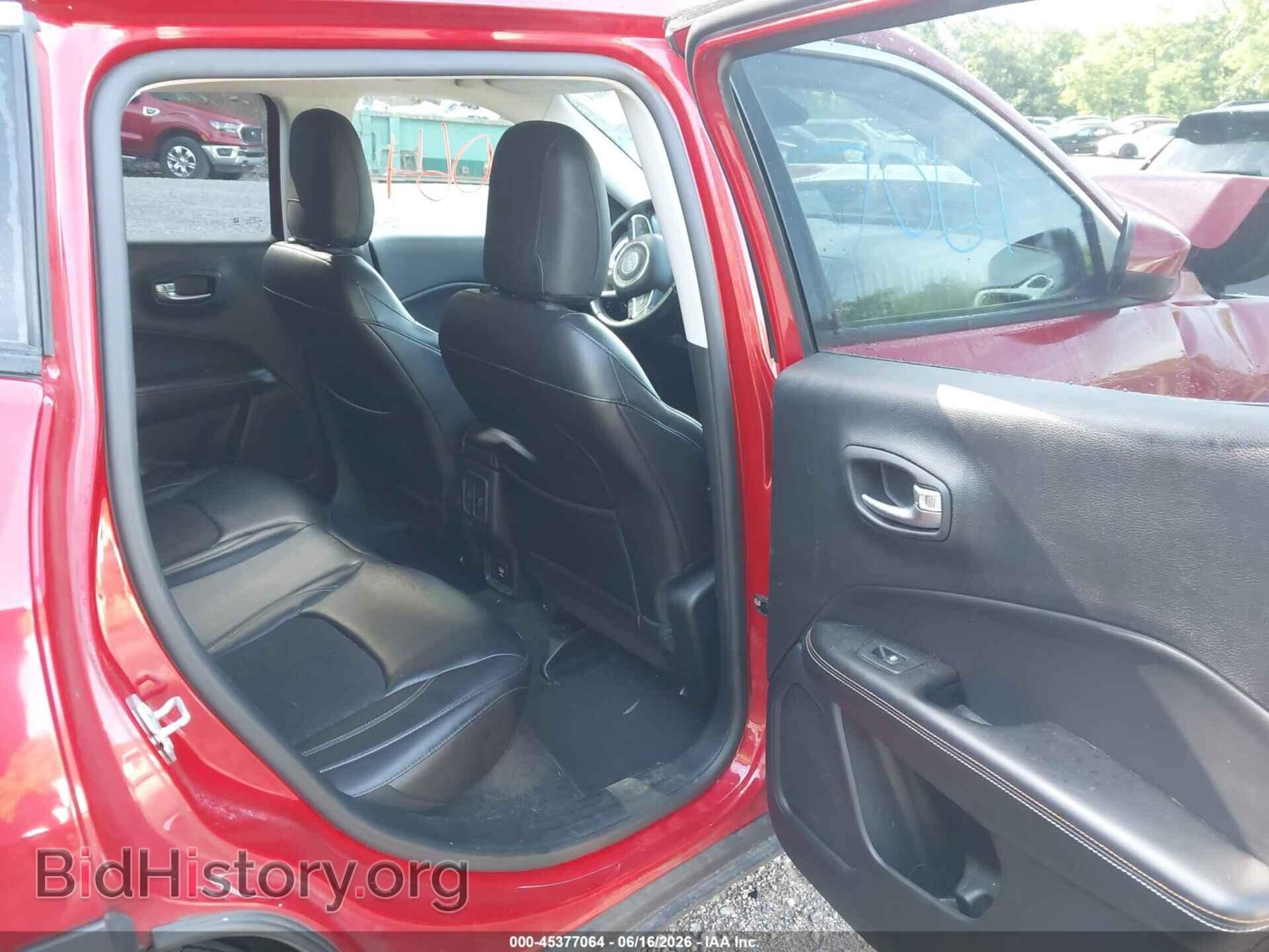 2018 JEEP COMPASS - VIN: 3C4NJDBBXJT143079 - Фото 8