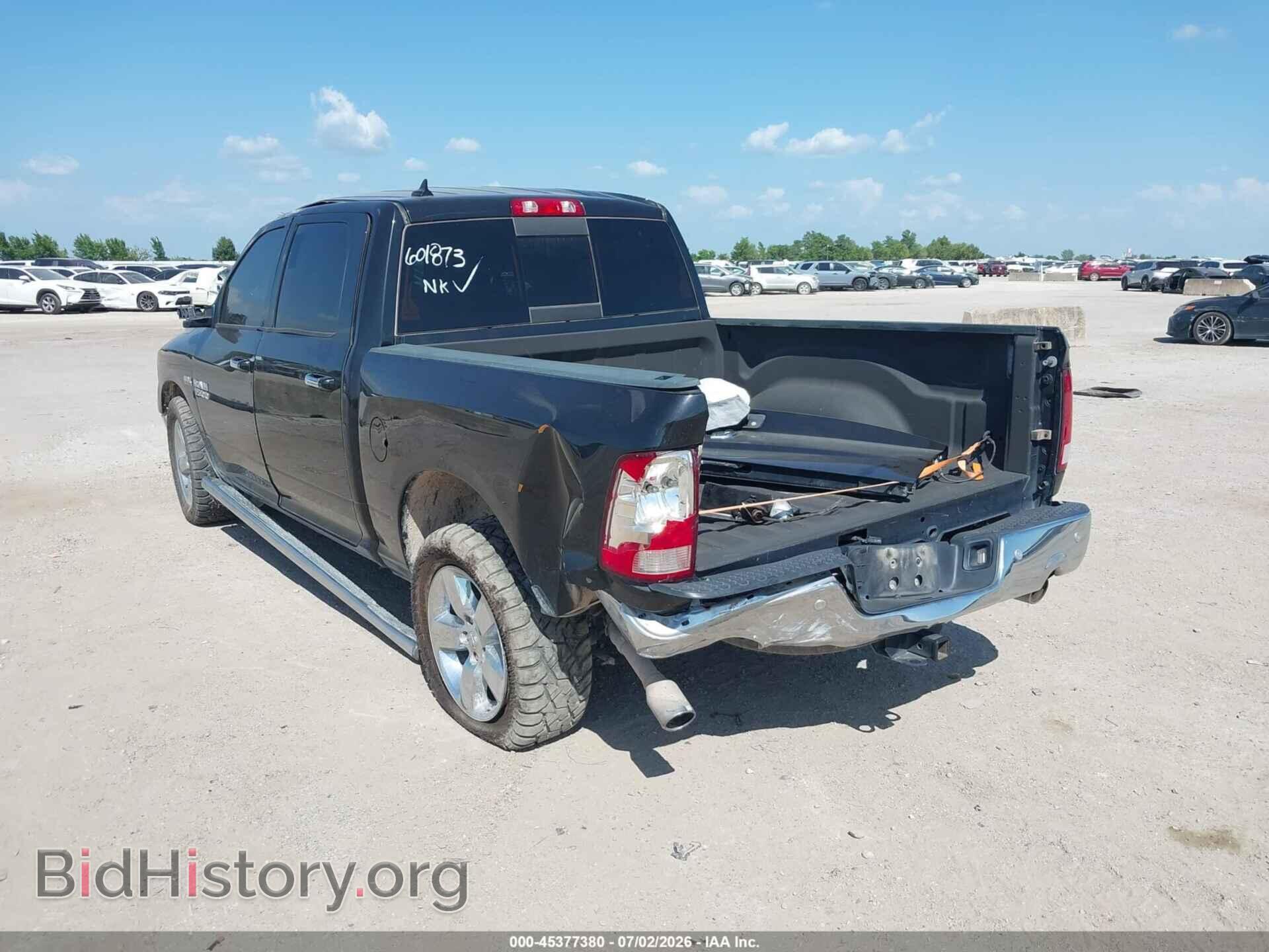 2017 RAM 1500 - VIN: 1C6RR6LT9HS601873 - Photo 3