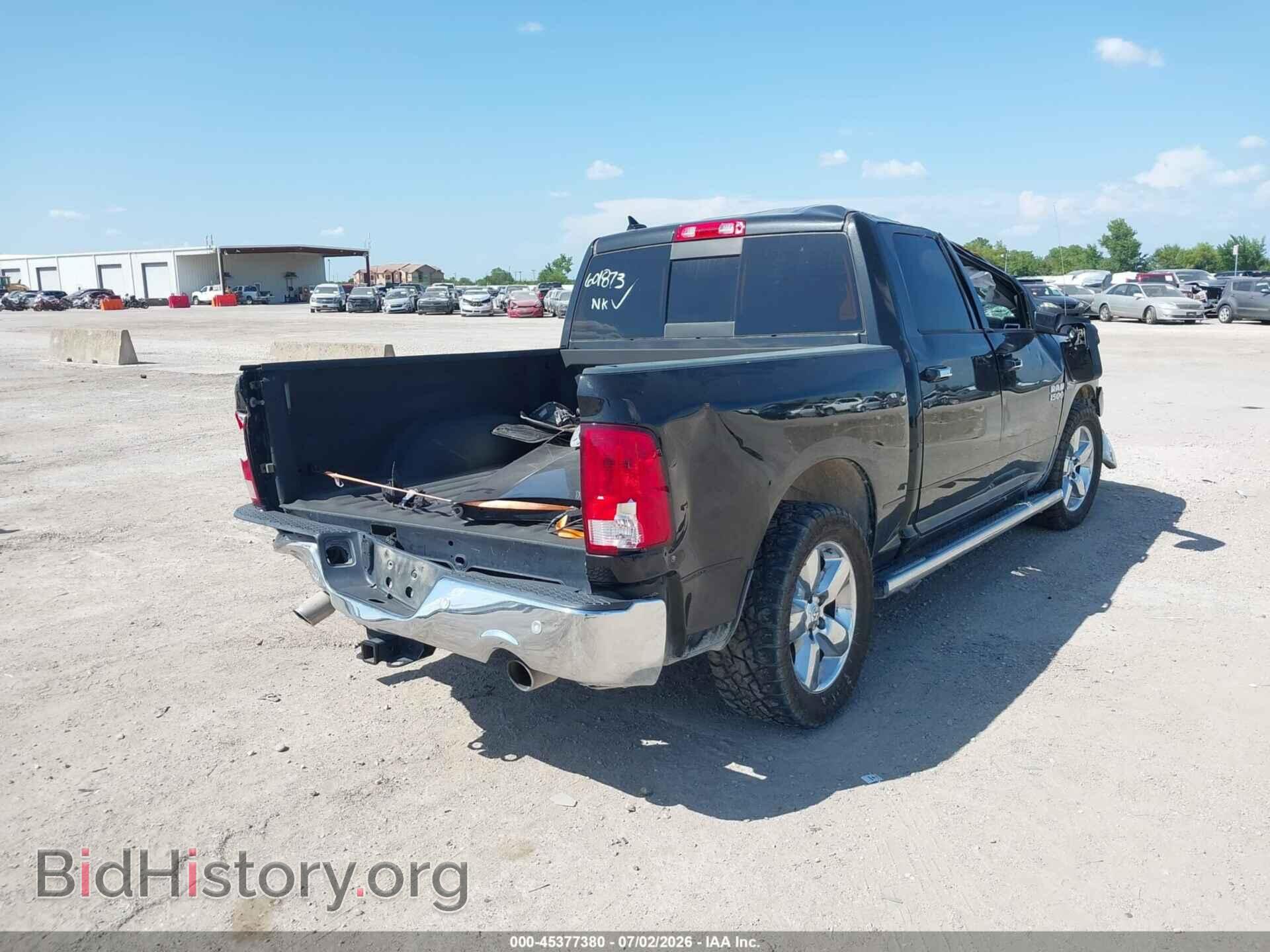 2017 RAM 1500 - VIN: 1C6RR6LT9HS601873 - Photo 4