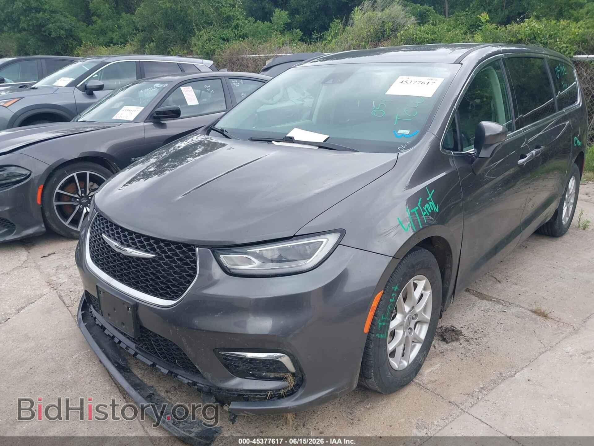 2023 CHRYSLER PACIFICA - VIN: 2C4RC1BG2PR559774 - Photo 2