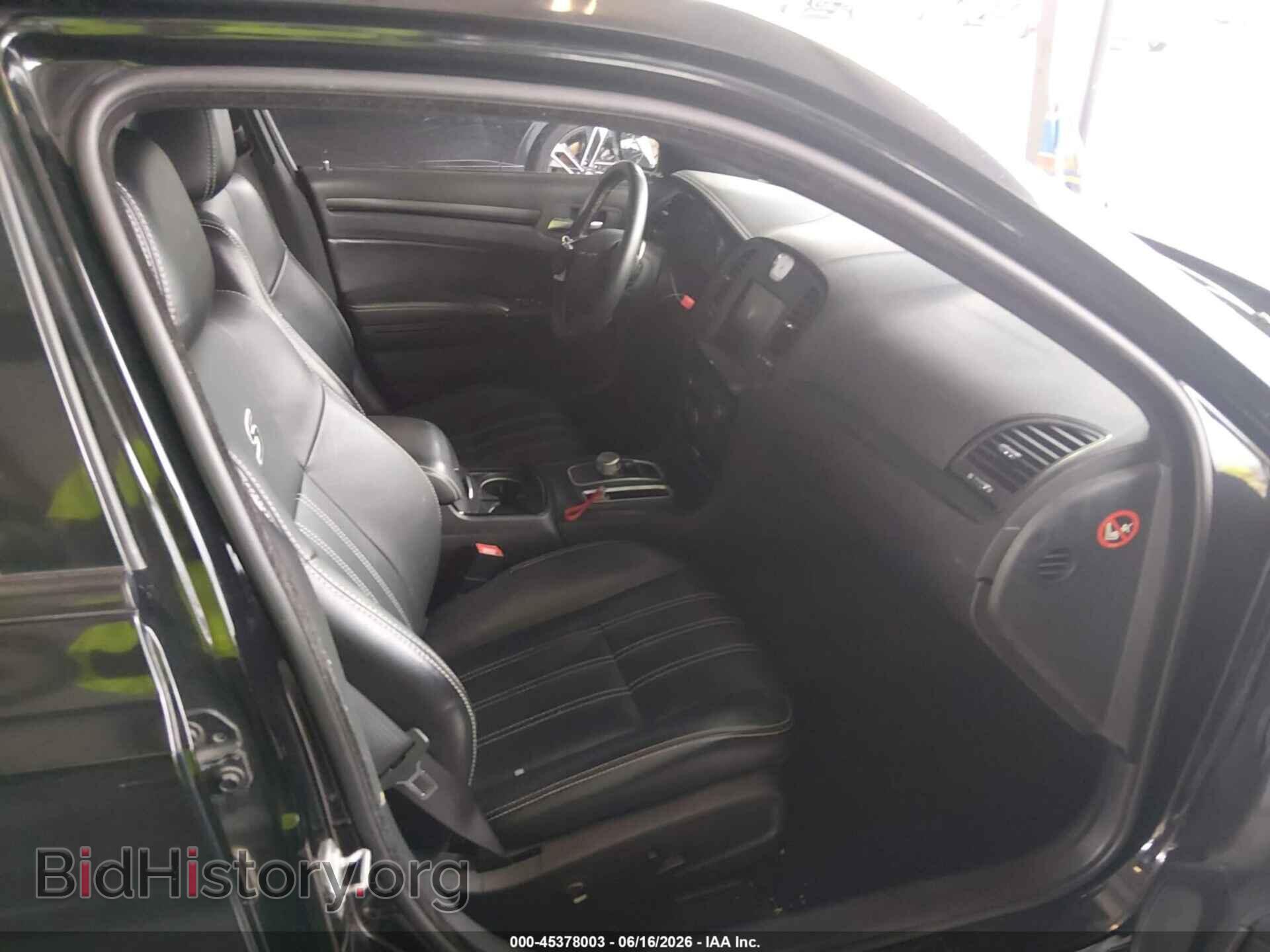 2015 CHRYSLER 300 - VIN: 2C3CCABG6FH932104 - Фото 5