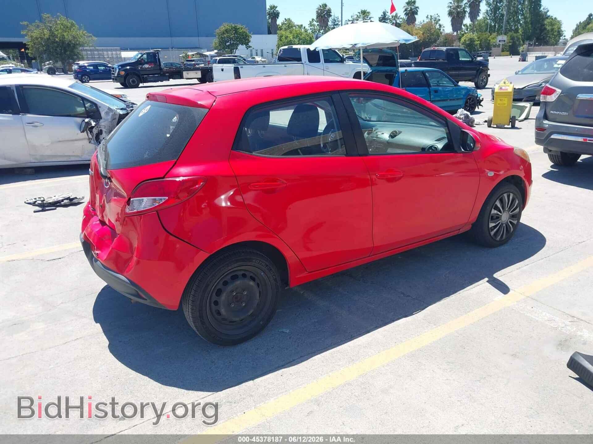 2014 MAZDA MAZDA2 - VIN: JM1DE1KZ7E0171677 - Фото 4