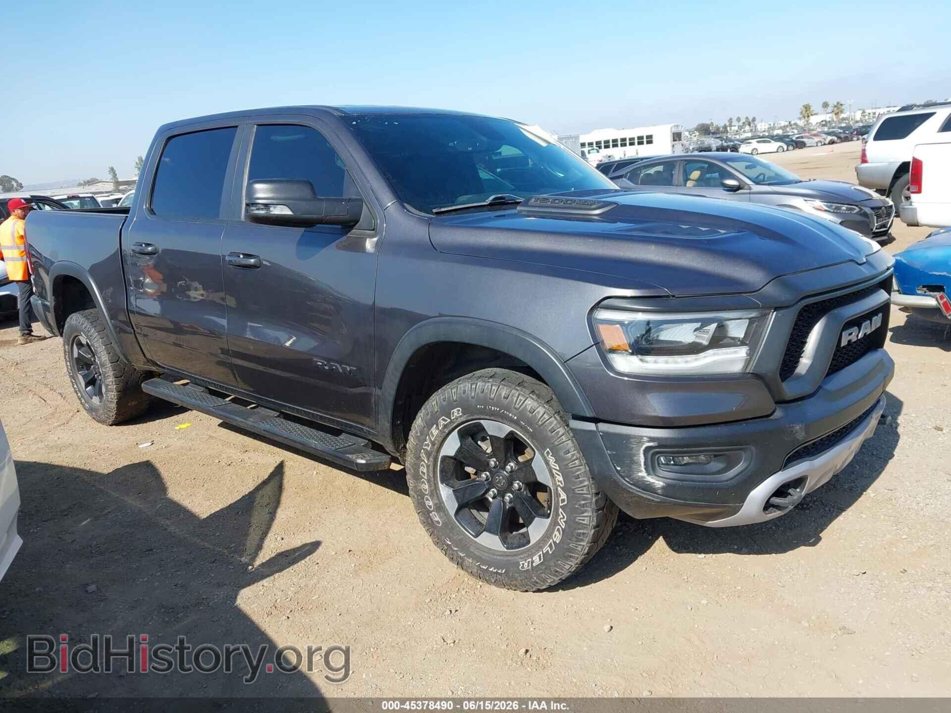 Photo 1C6SRFLT7LN301564 - RAM 1500 2020