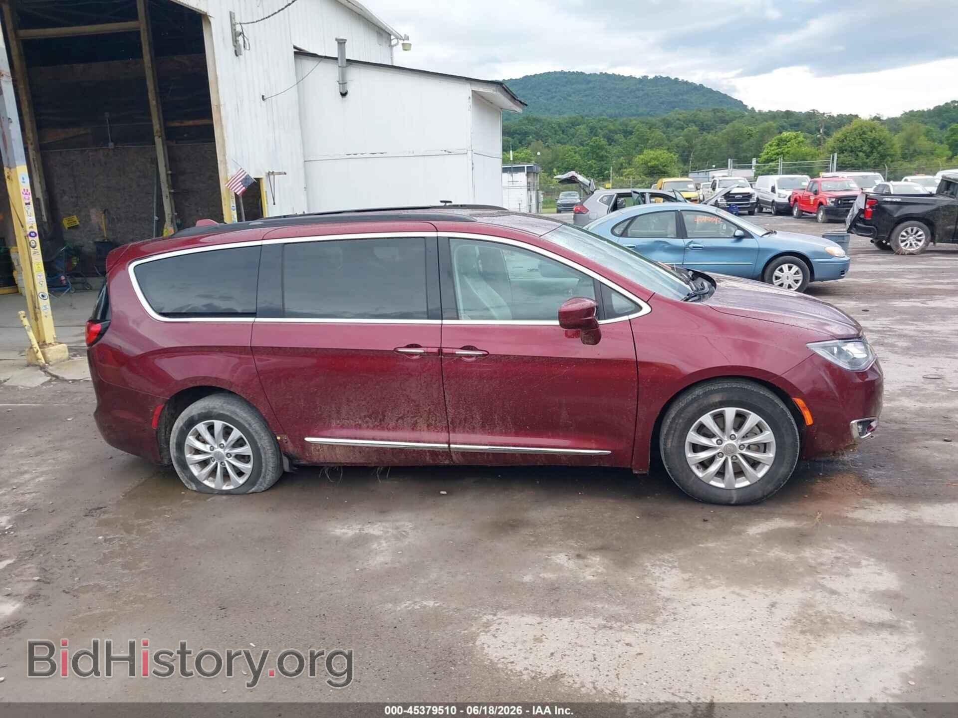 2017 CHRYSLER PACIFICA - VIN: 2C4RC1BG4HR733832 - Фото 13