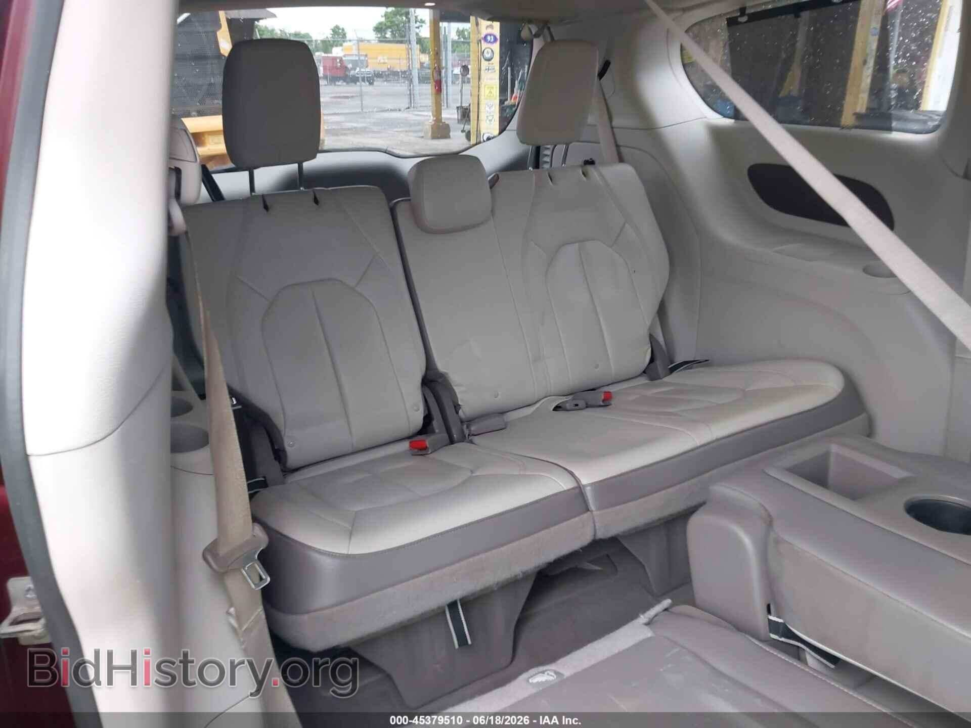 2017 CHRYSLER PACIFICA - VIN: 2C4RC1BG4HR733832 - Фото 8
