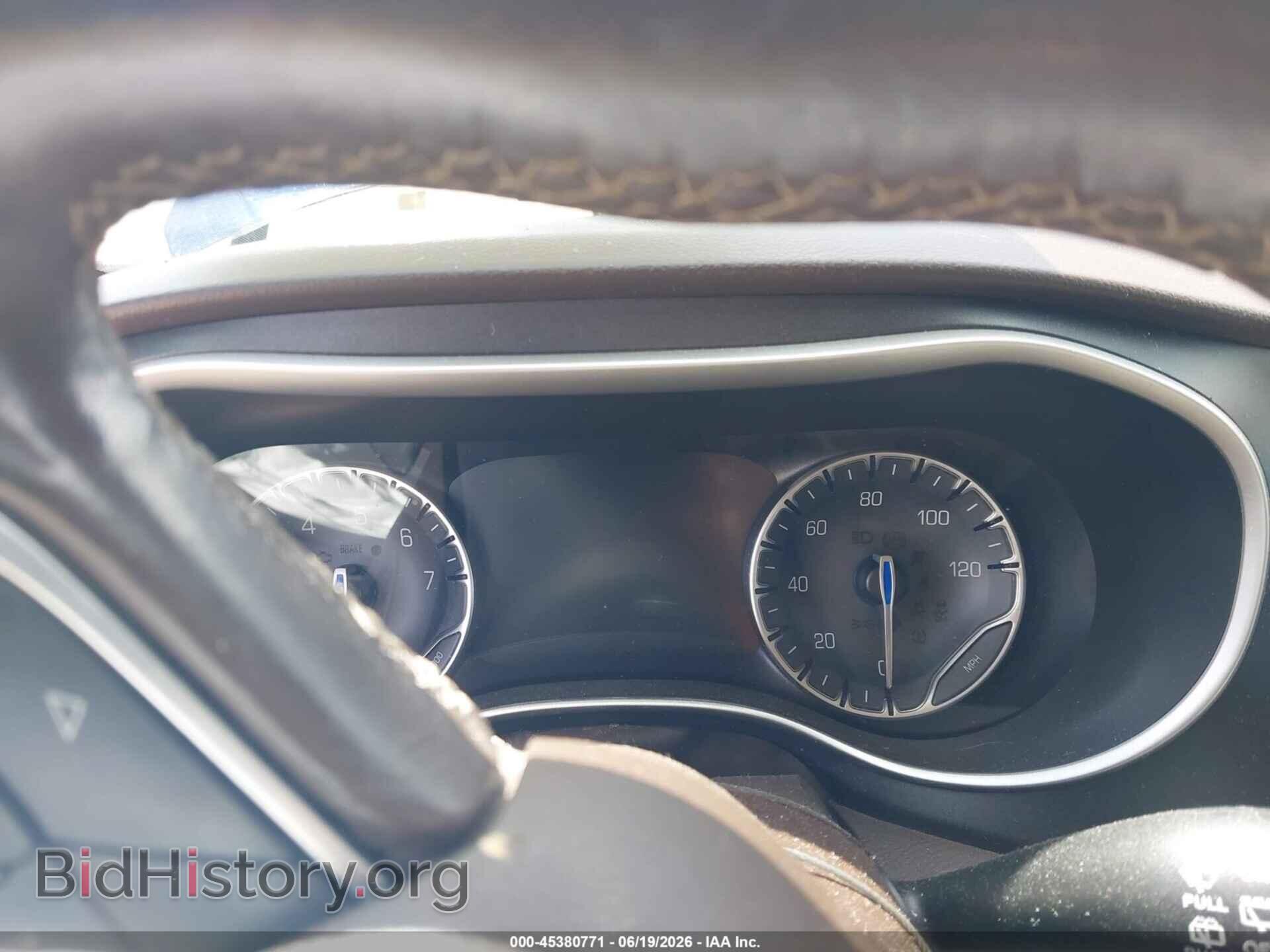 2020 CHRYSLER PACIFICA - VIN: 2C4RC1EG2LR251042 - Photo 16