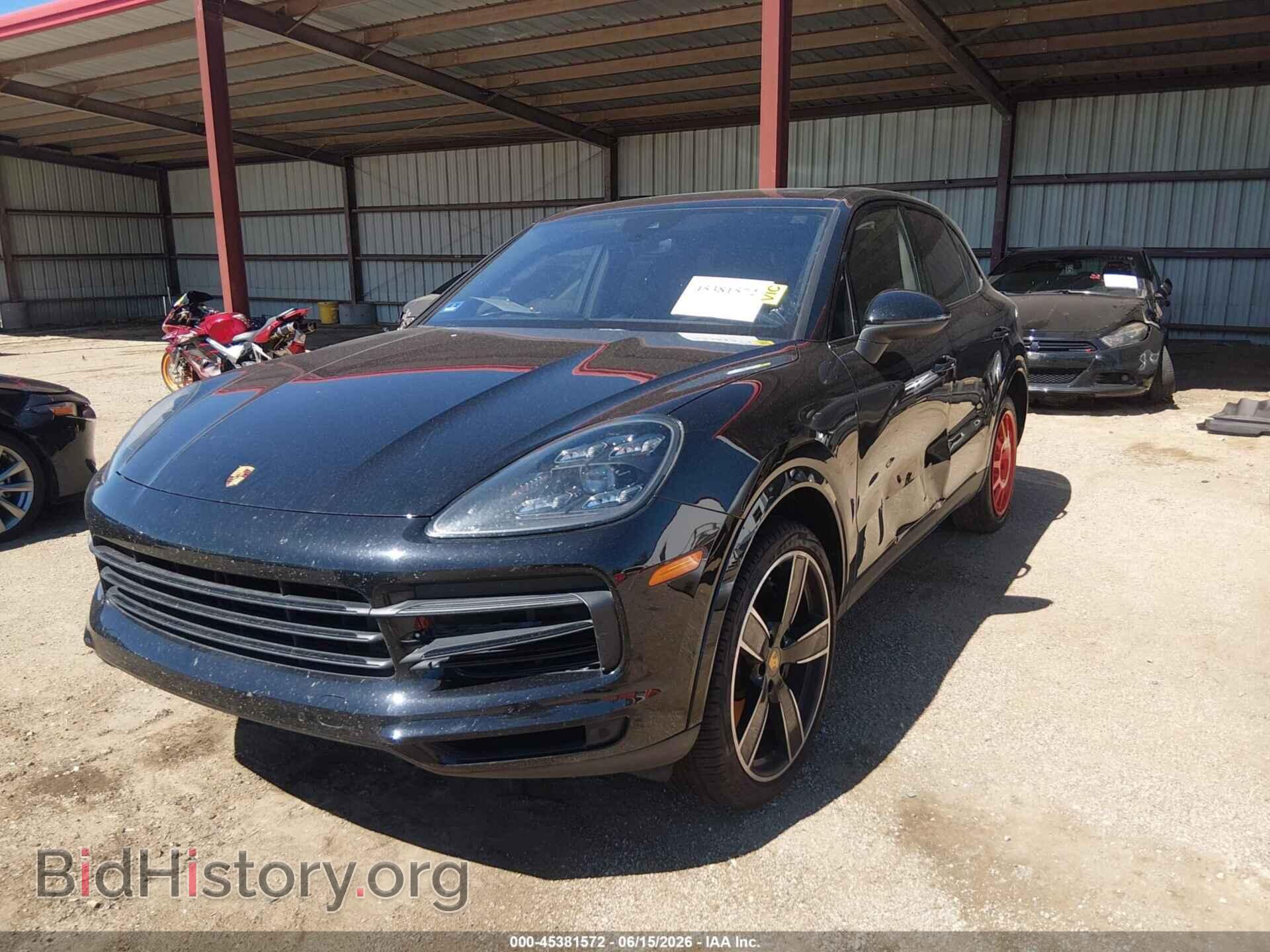 2021 PORSCHE CAYENNE - VIN: WP1AA2AY2MDA00242 - Photo 2