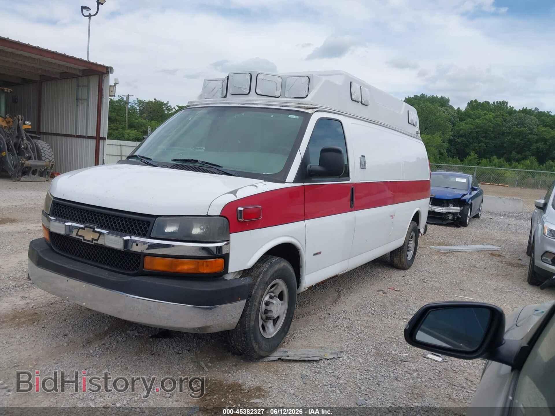 2008 CHEVROLET EXPRESS CARGO VAN - VIN: 1GBHG396X81112919 - Фото 2