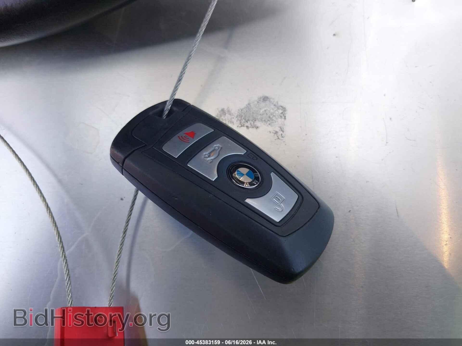 2016 BMW 320I - VIN: WBA8E1G57GNU11594 - Фото 11