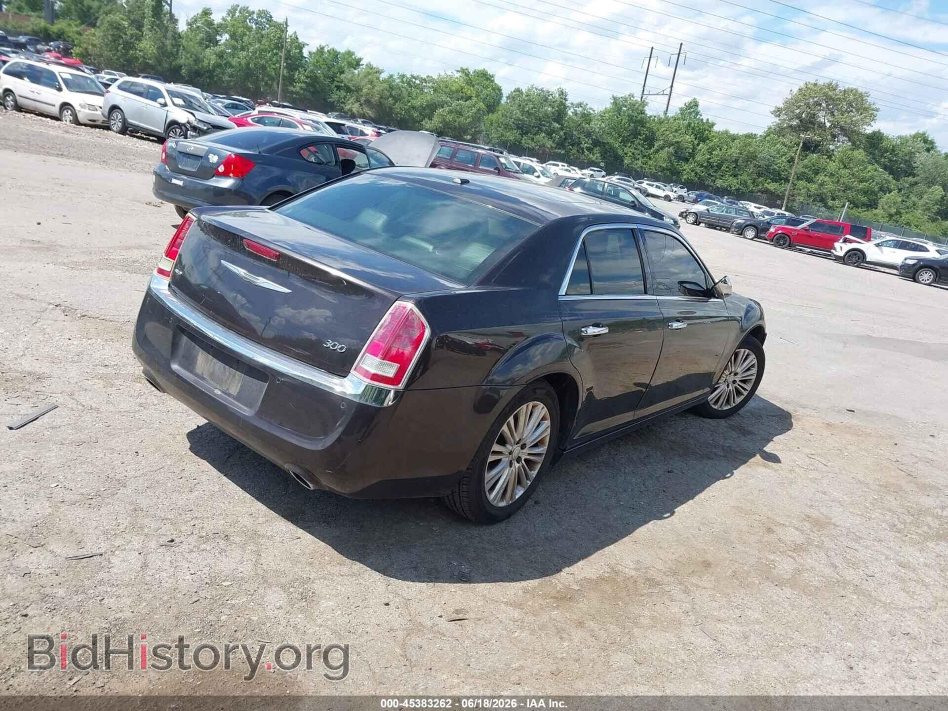 2012 CHRYSLER 300 - VIN: 2C3CCAHG7CH217223 - Фото 4