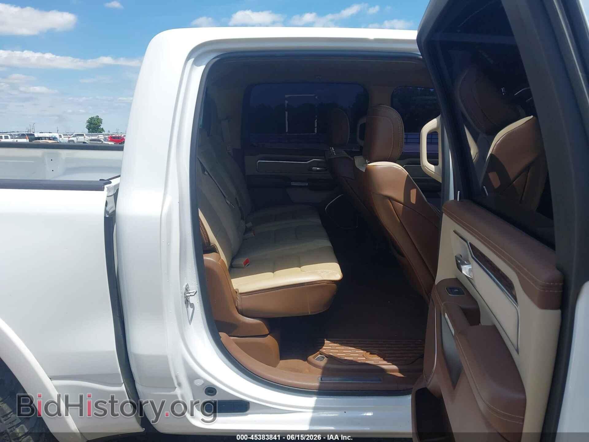 2019 RAM 1500 - VIN: 1C6SRFJT0KN643407 - Фото 8