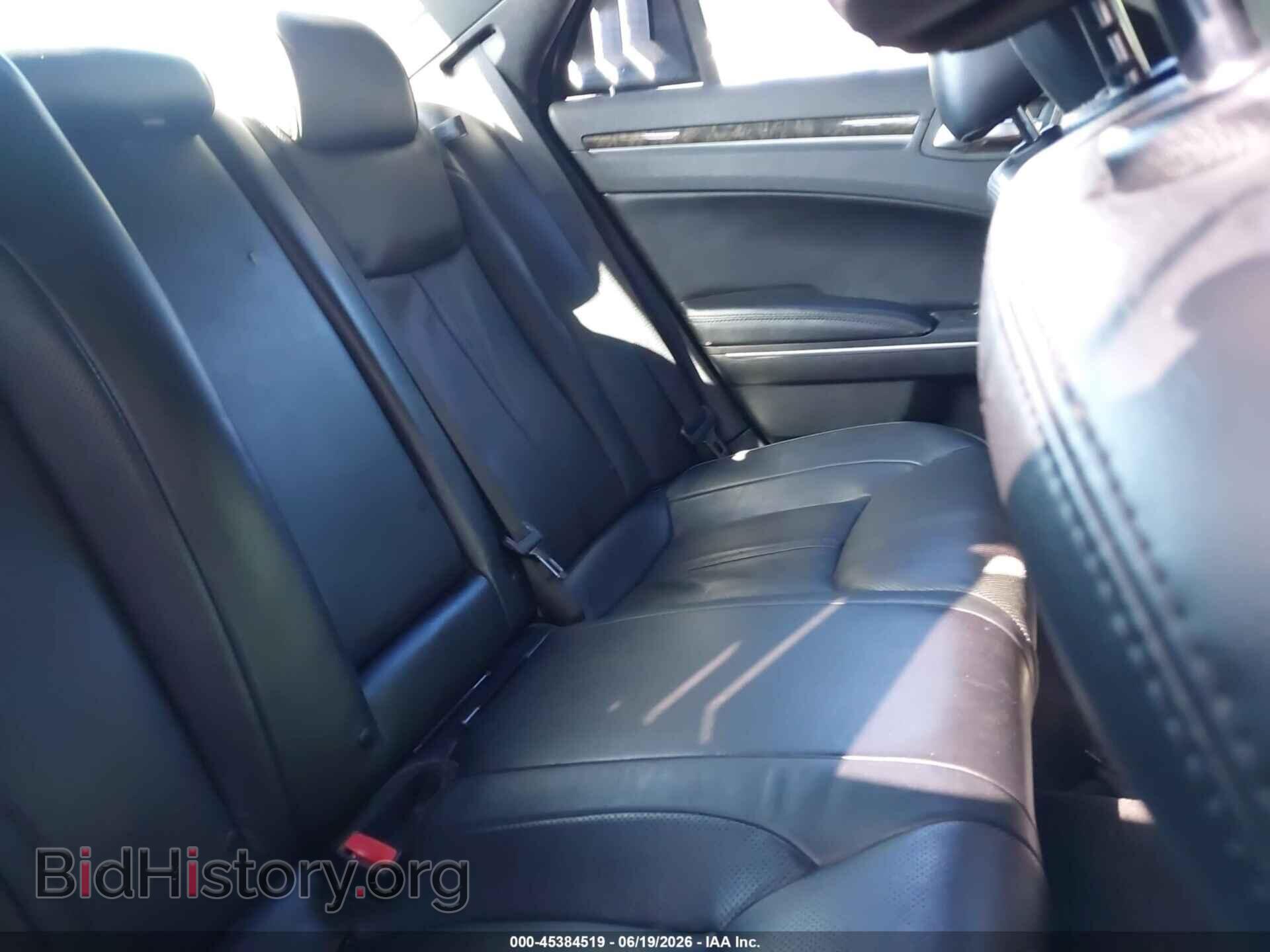 2012 CHRYSLER 300C - VIN: 2C3CCAPT7CH238121 - Фото 8