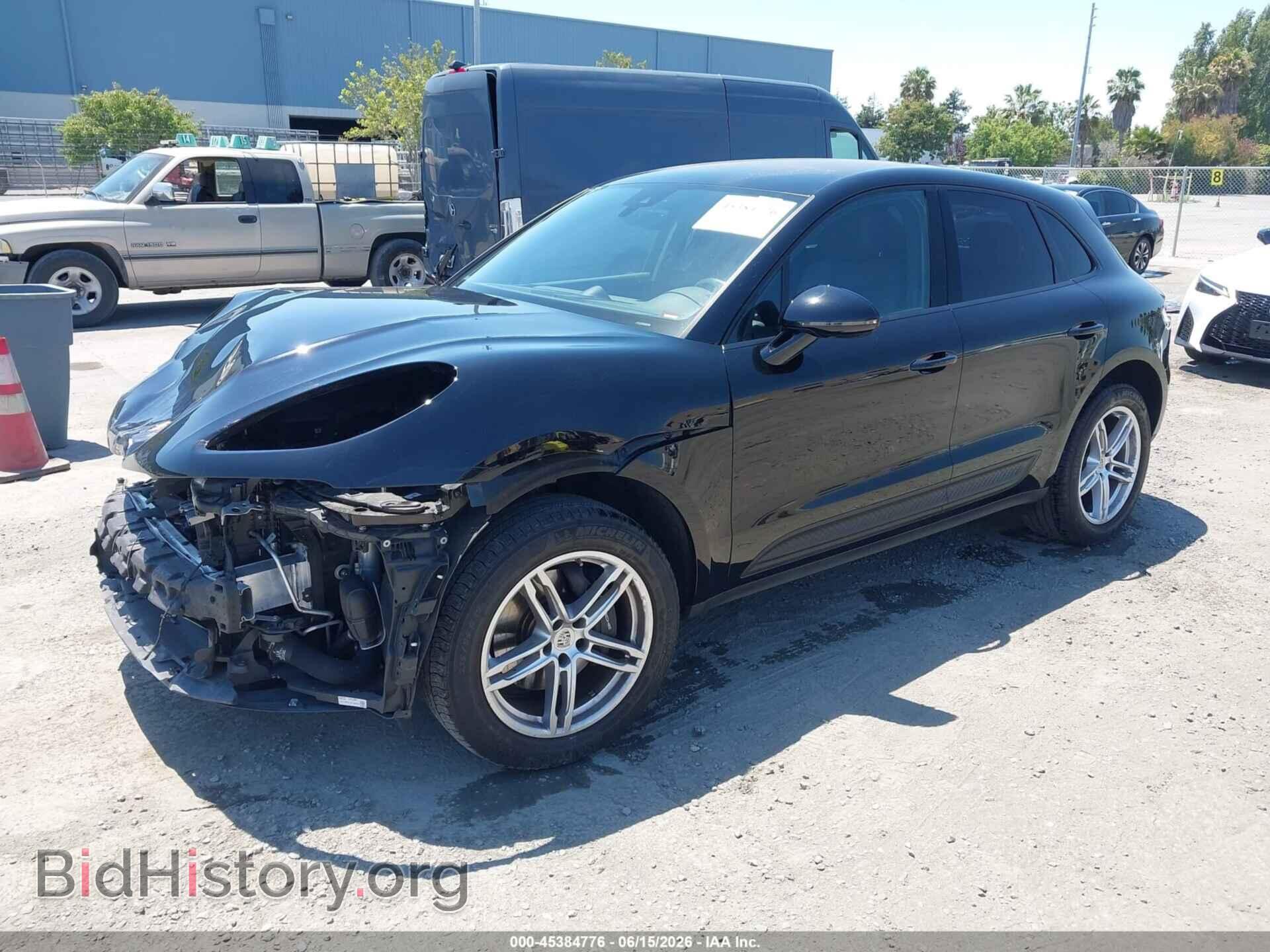 2023 PORSCHE MACAN - VIN: WP1AA2A52PLB13009 - Photo 2