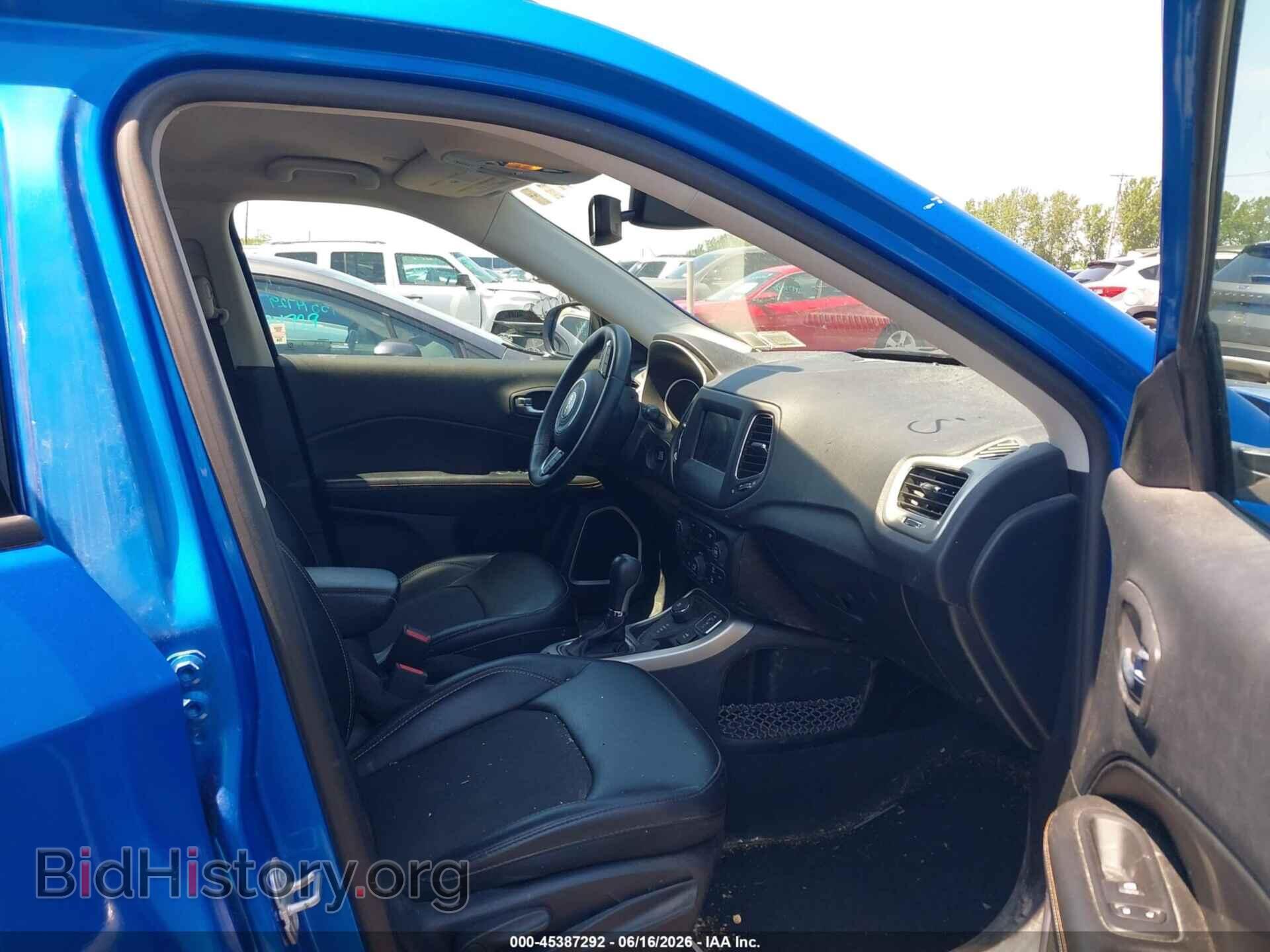 2019 JEEP COMPASS - VIN: 3C4NJDBB7KT593757 - Фото 5