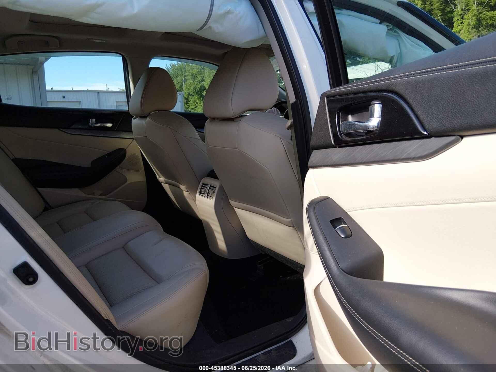 2017 NISSAN MAXIMA - VIN: 1N4AA6AP1HC454984 - Photo 8