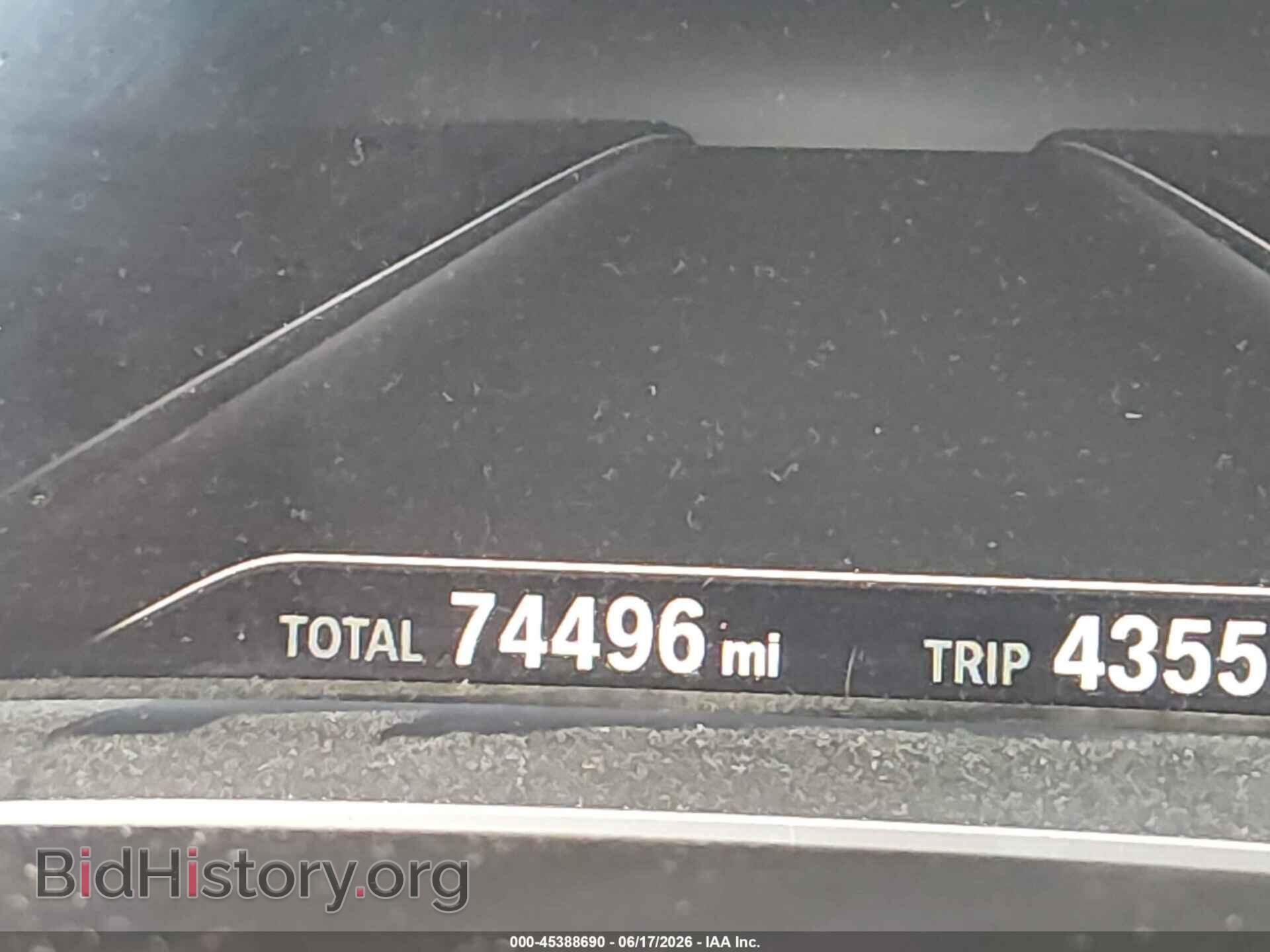 2018 BMW 740I - VIN: WBA7E2C58JG742011 - Фото 7