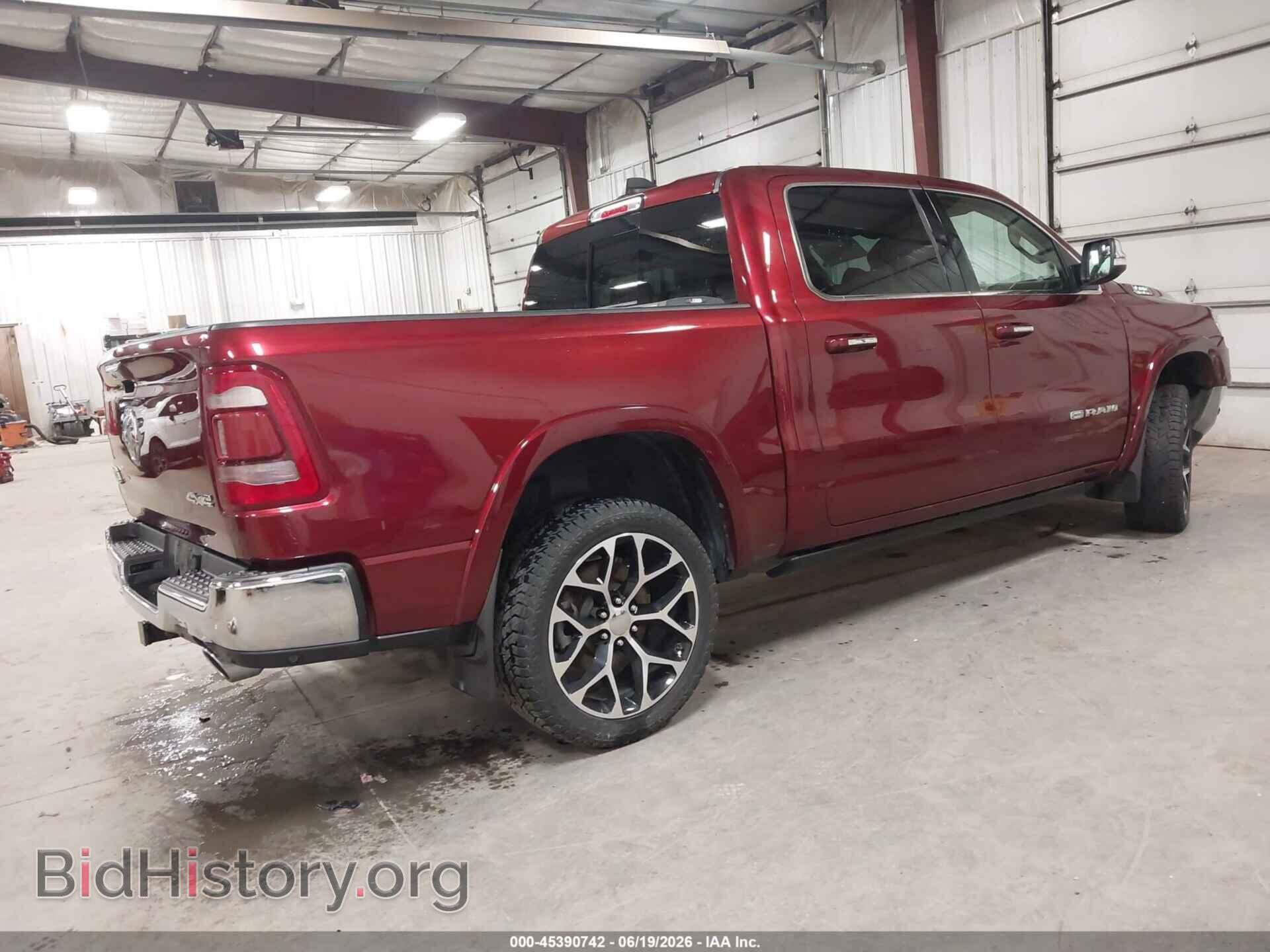2019 RAM 1500 - VIN: 1C6SRFKT1KN886884 - Фото 4