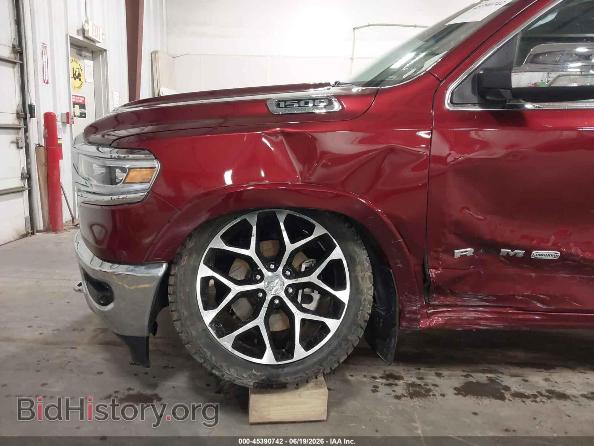 2019 RAM 1500 - VIN: 1C6SRFKT1KN886884 - Фото 6