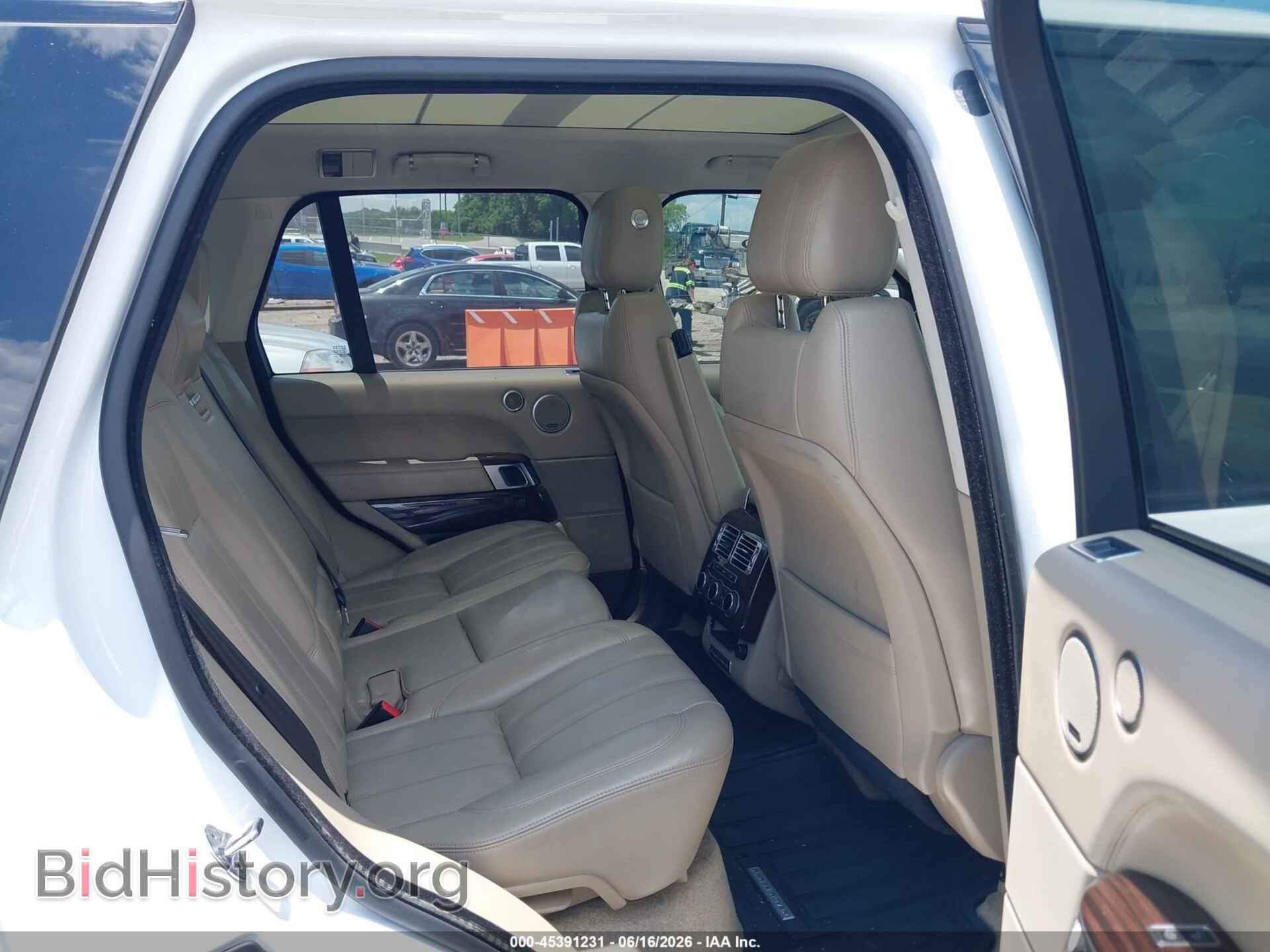 2014 LAND ROVER RANGE ROVER - VIN: SALGS2WF7EA167630 - Photo 8