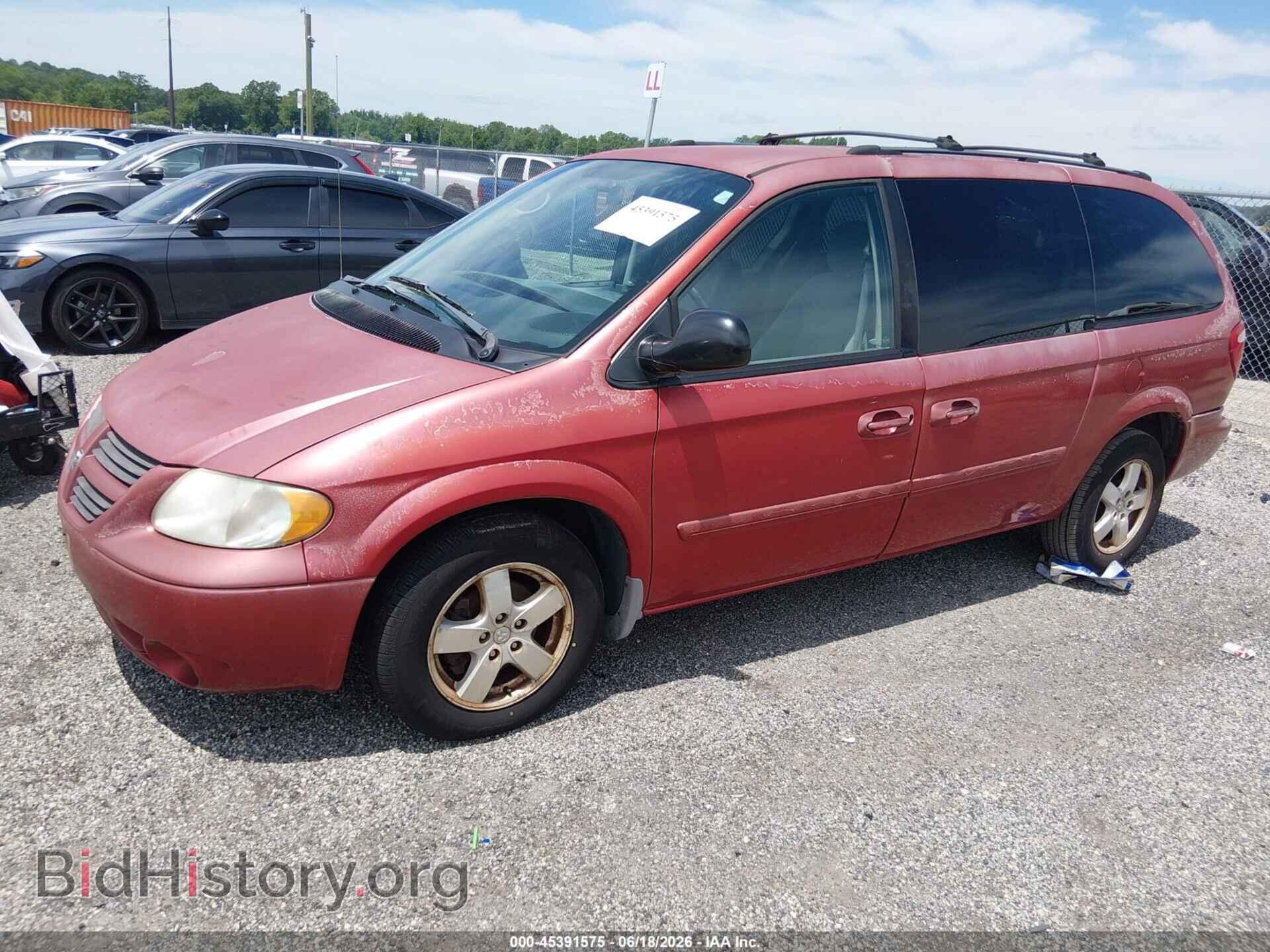 2005 DODGE CARAVAN - VIN: 2D4GP44L85R558832 - Photo 2