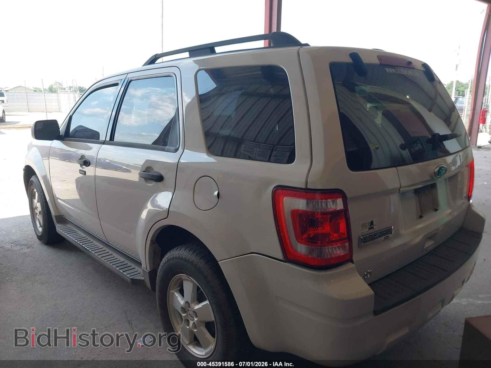 2010 FORD ESCAPE - VIN: 1FMCU0D70AKD30540 - Фото 3