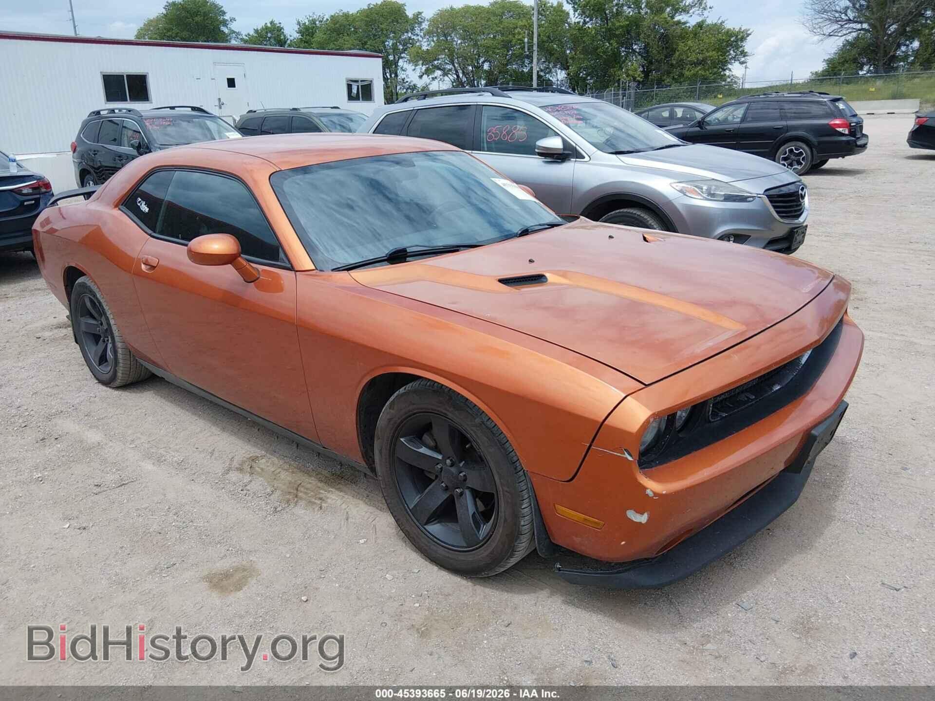 Фотография 2B3CJ4DG9BH576565 - DODGE CHALLENGER 2011
