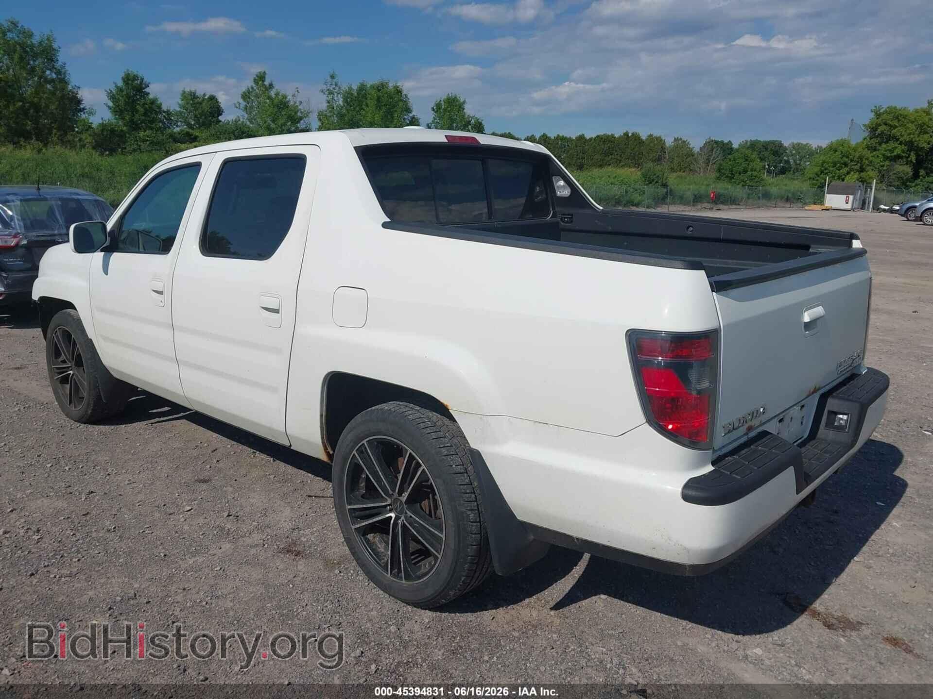 2014 HONDA RIDGELINE - VIN: 5FPYK1F67EB010376 - Фото 3