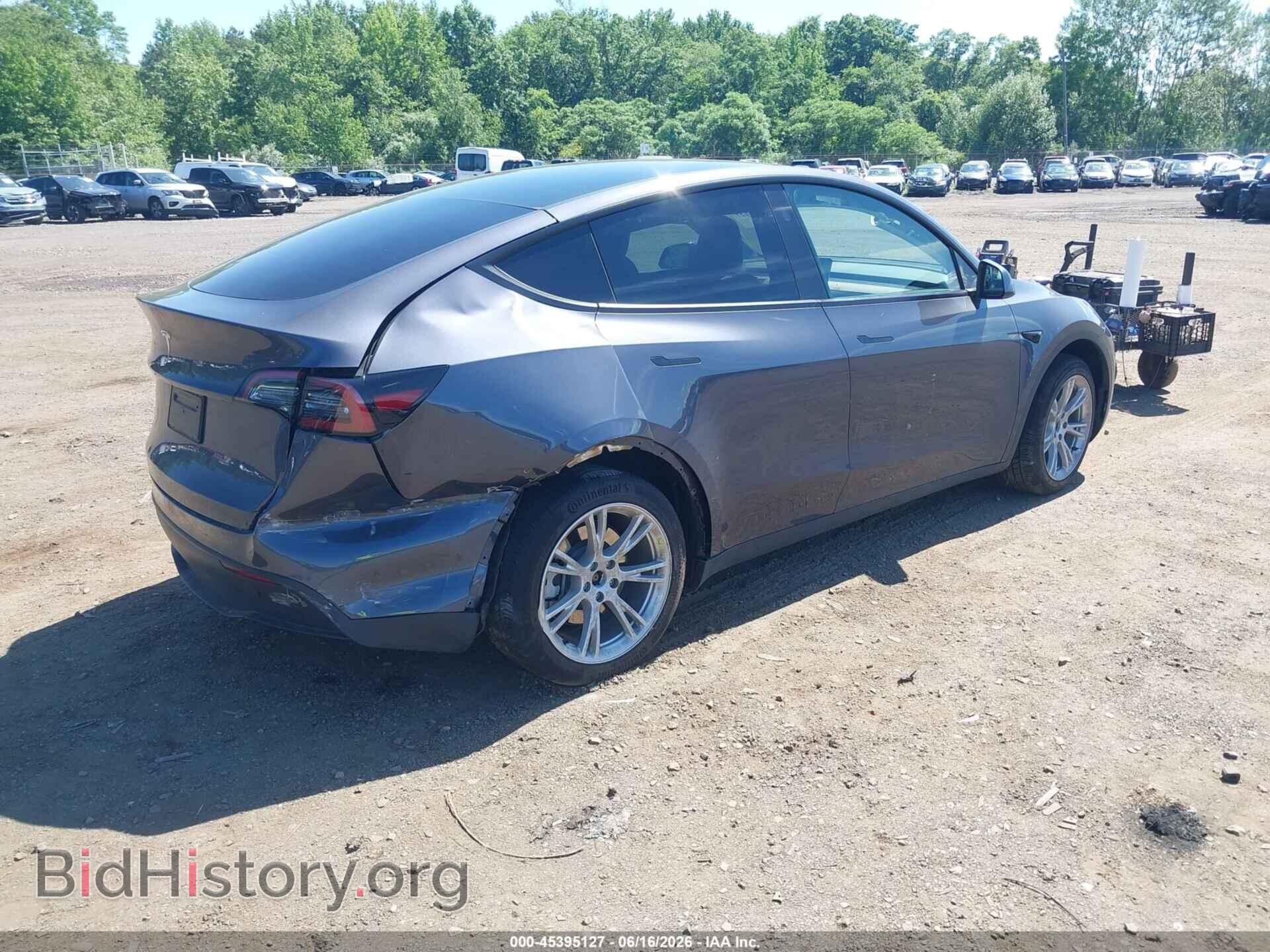 2023 TESLA MODEL Y - VIN: 7SAYGDED9PF922802 - Фото 4