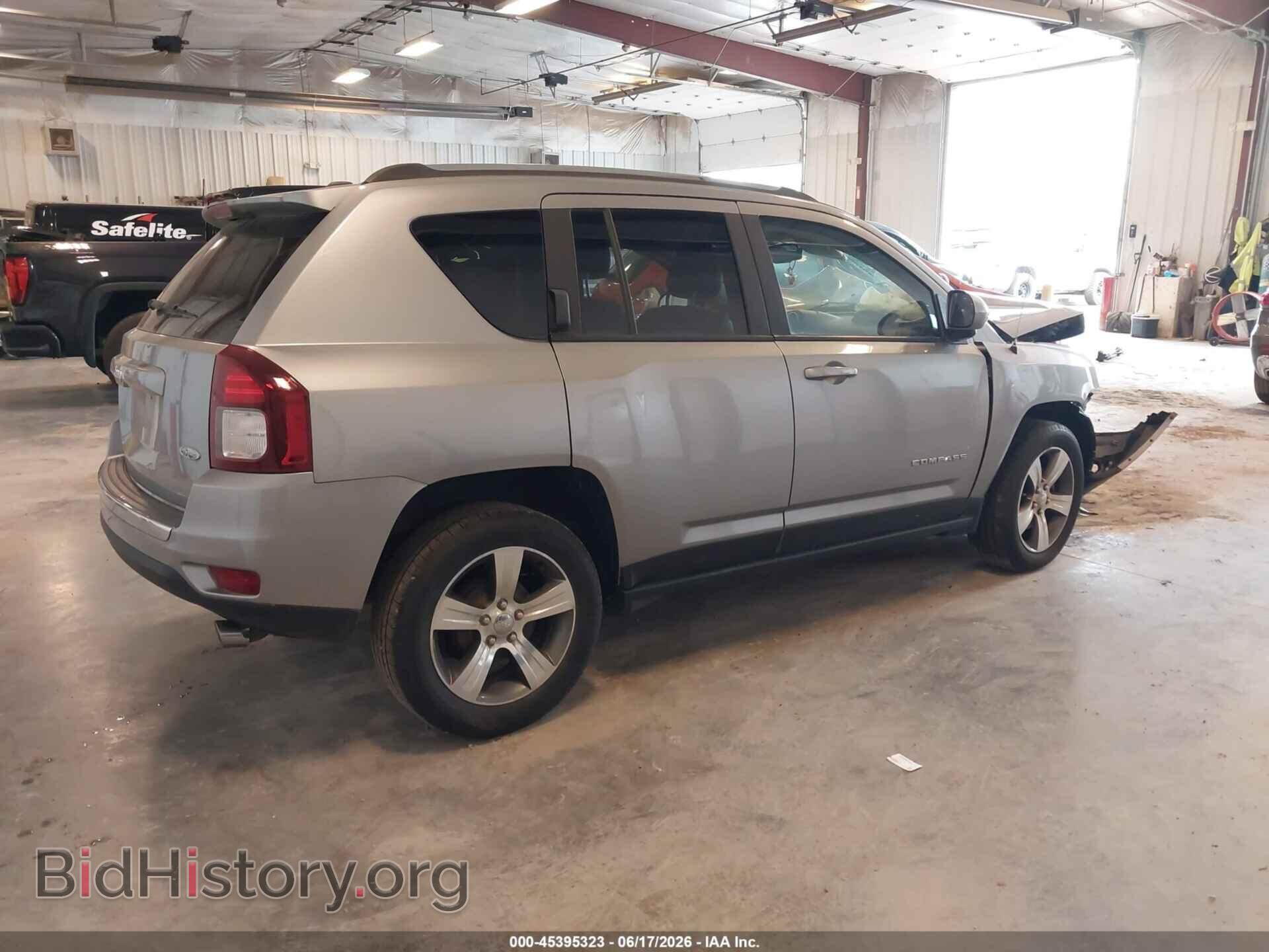2017 JEEP COMPASS - VIN: 1C4NJCEB8HD166009 - Фото 4