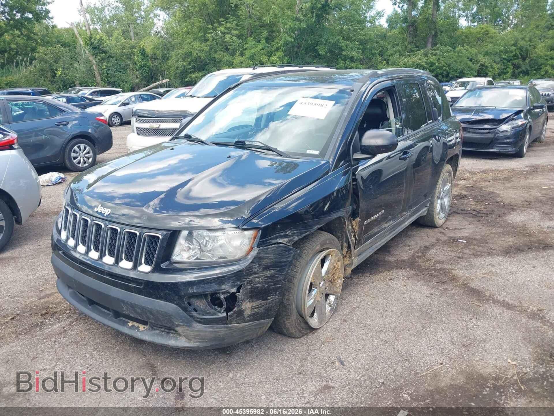 2012 JEEP COMPASS - VIN: 1C4NJDCB3CD683509 - Photo 2