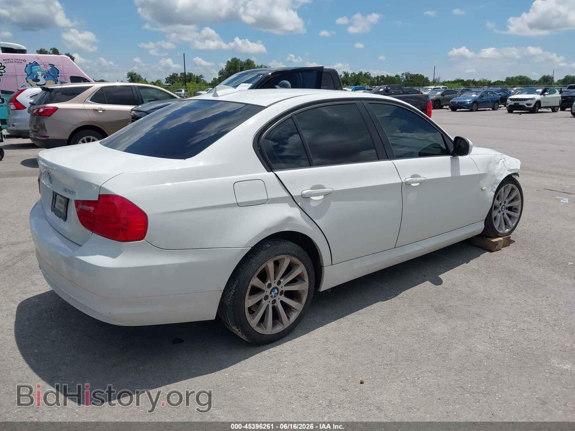 2011 BMW 328I - VIN: WBAPH7G58BNM58714 - Фото 4