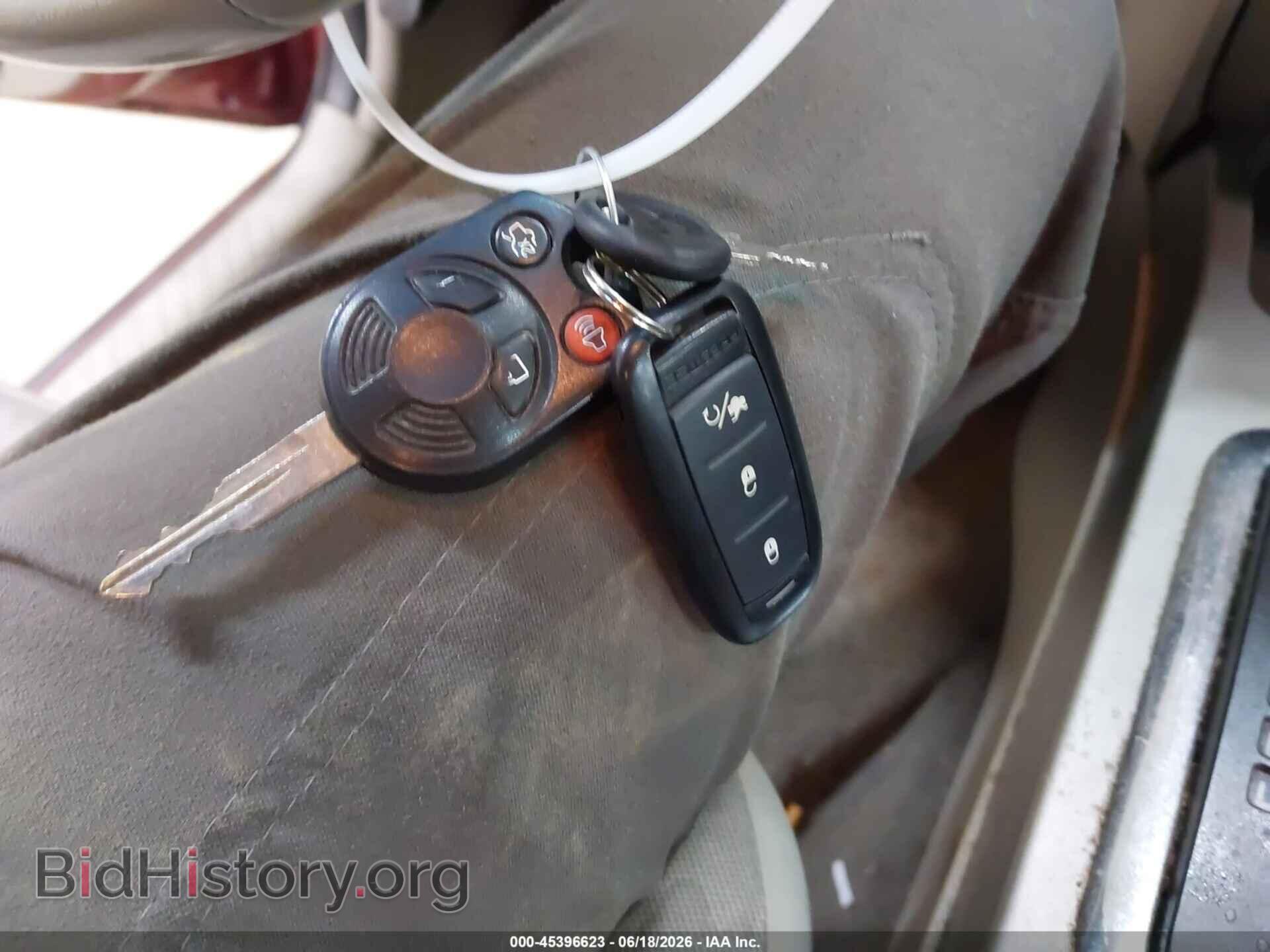 2011 FORD ESCAPE - VIN: 1FMCU9D75BKB11580 - Photo 11