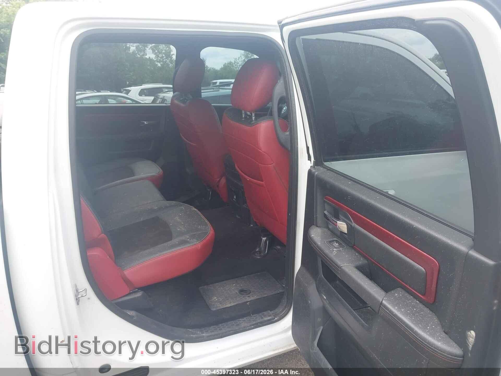 2016 RAM 1500 - VIN: 1C6RR7YT9GS103864 - Фото 8