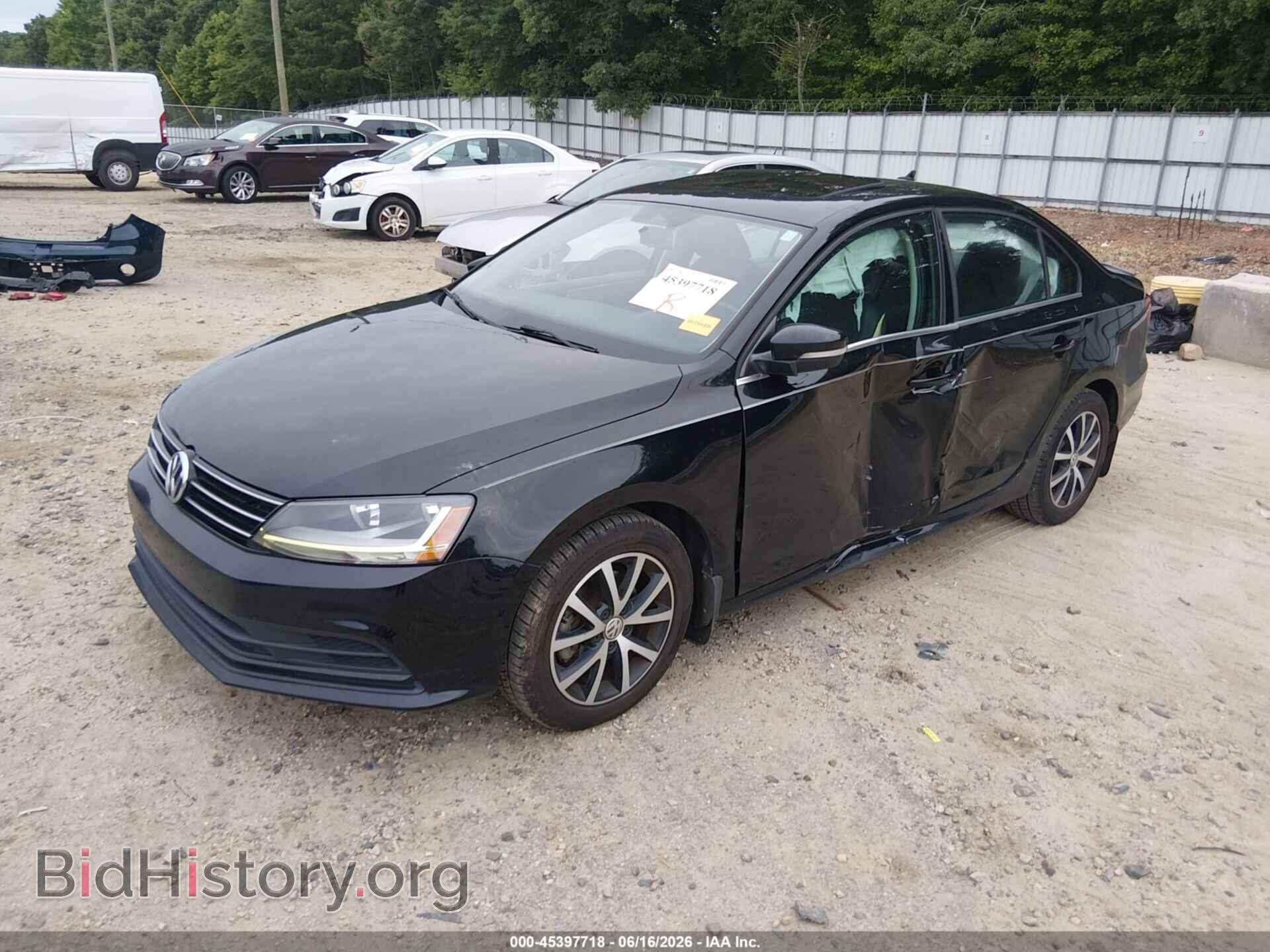 2017 VOLKSWAGEN JETTA - VIN: 3VWDB7AJ0HM298910 - Фото 2