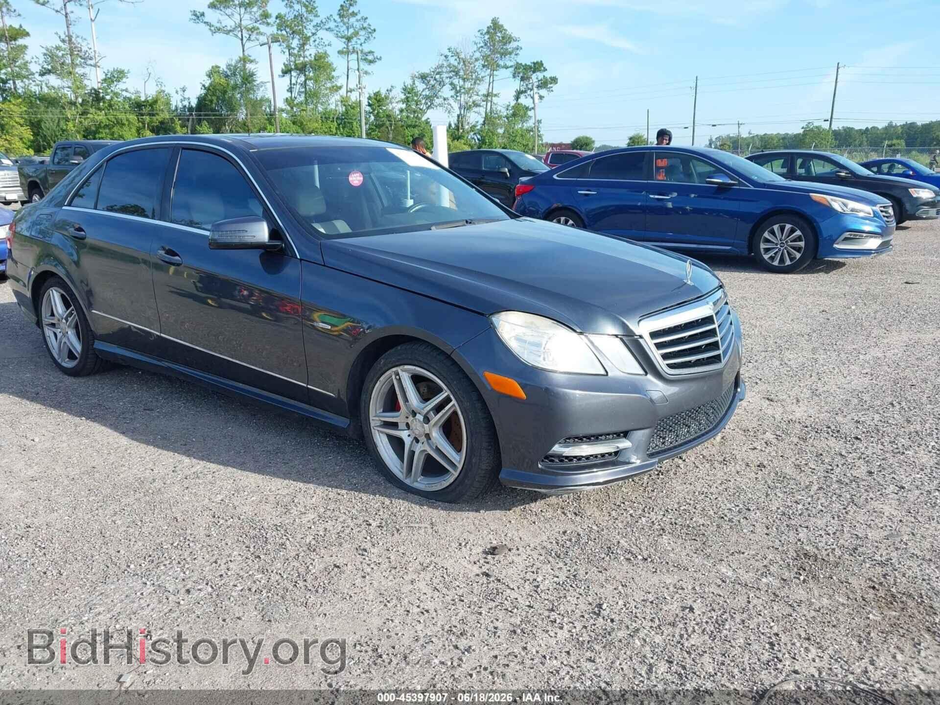Photo WDDHF5KB1CA524274 - MERCEDES-BENZ E 2012