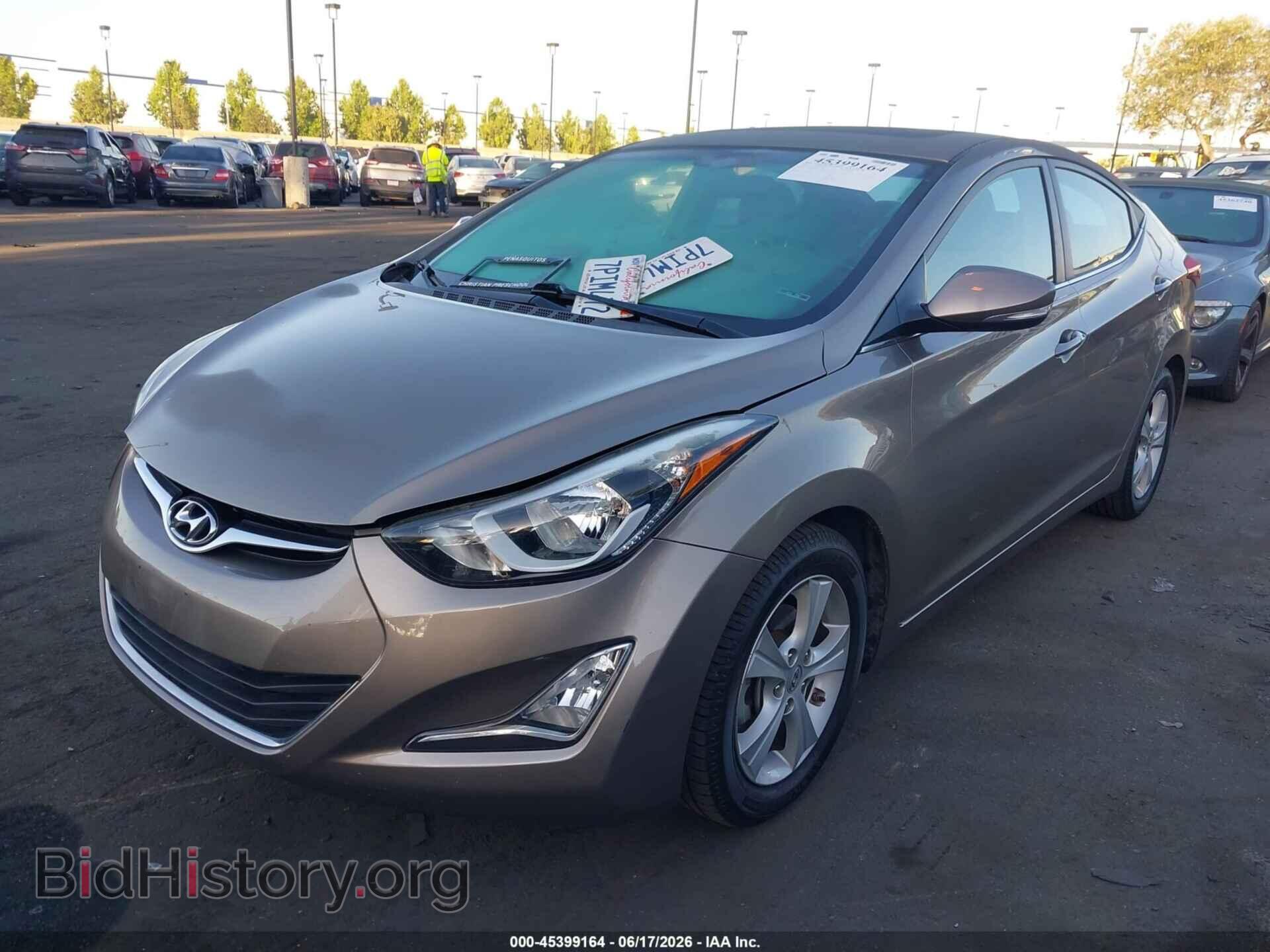 2016 HYUNDAI ELANTRA - VIN: 5NPDH4AE2GH771925 - Фото 2