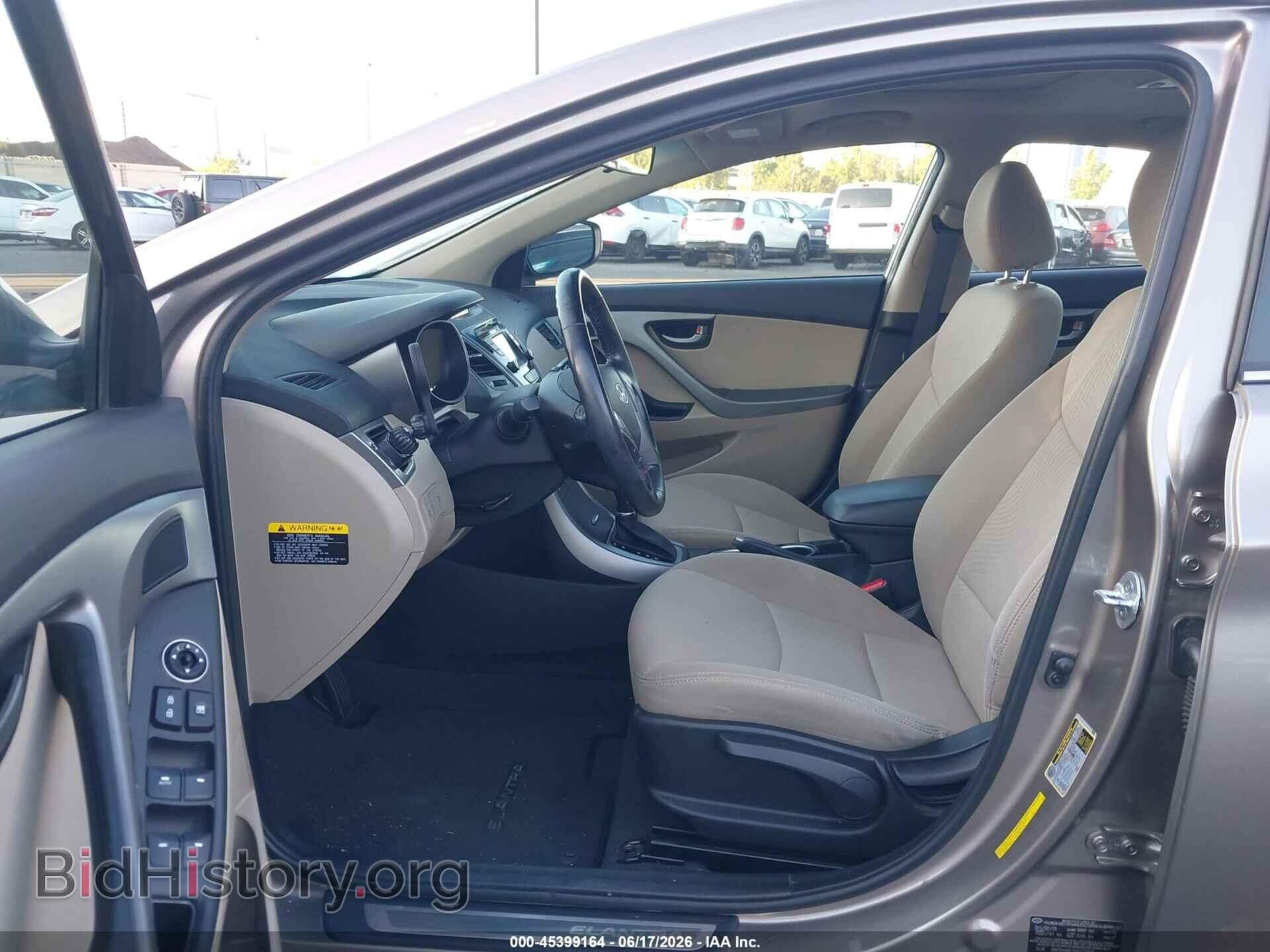 2016 HYUNDAI ELANTRA - VIN: 5NPDH4AE2GH771925 - Фото 5