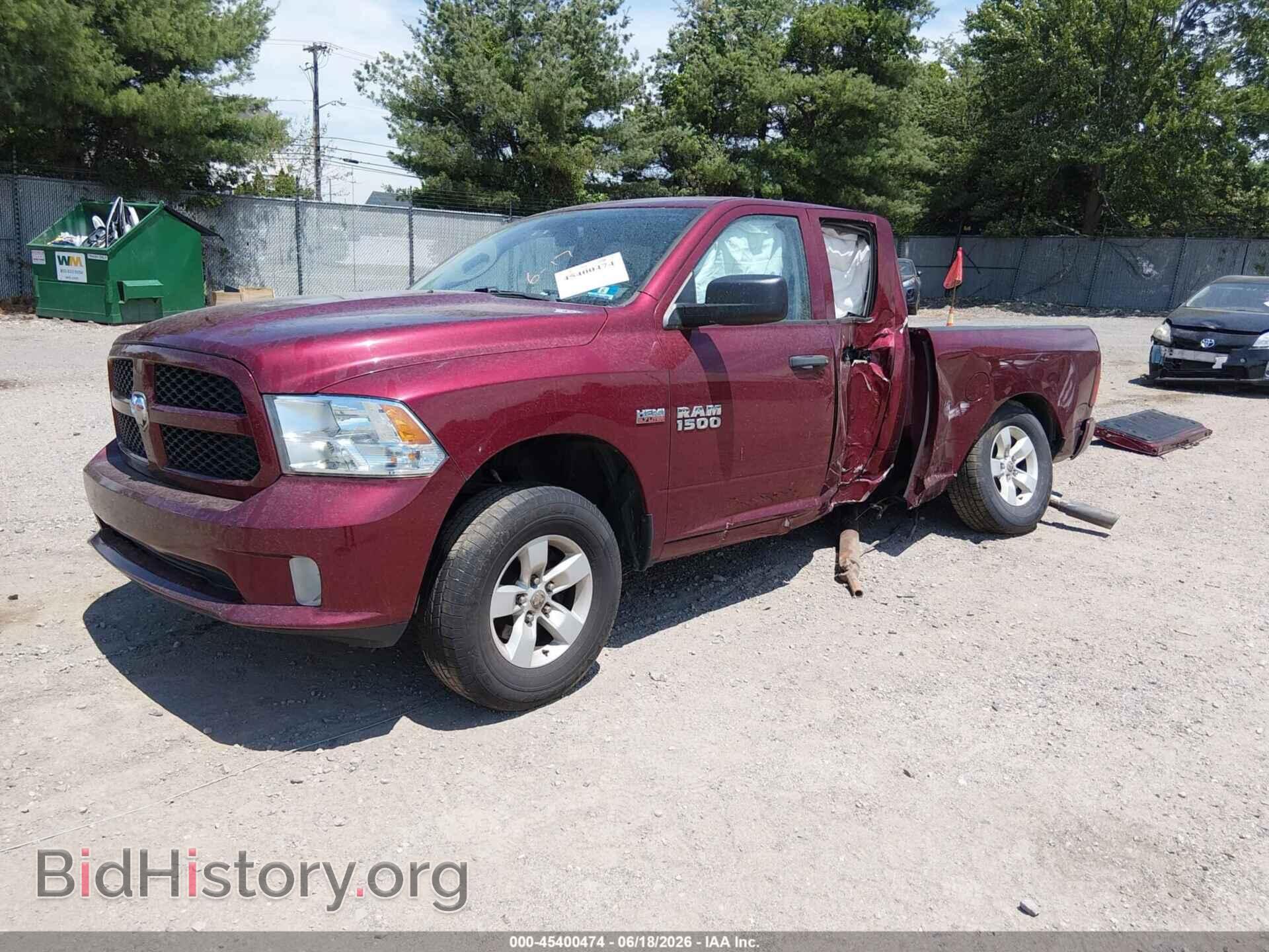 2018 RAM 1500 - VIN: 1C6RR7FT2JS327620 - Photo 2