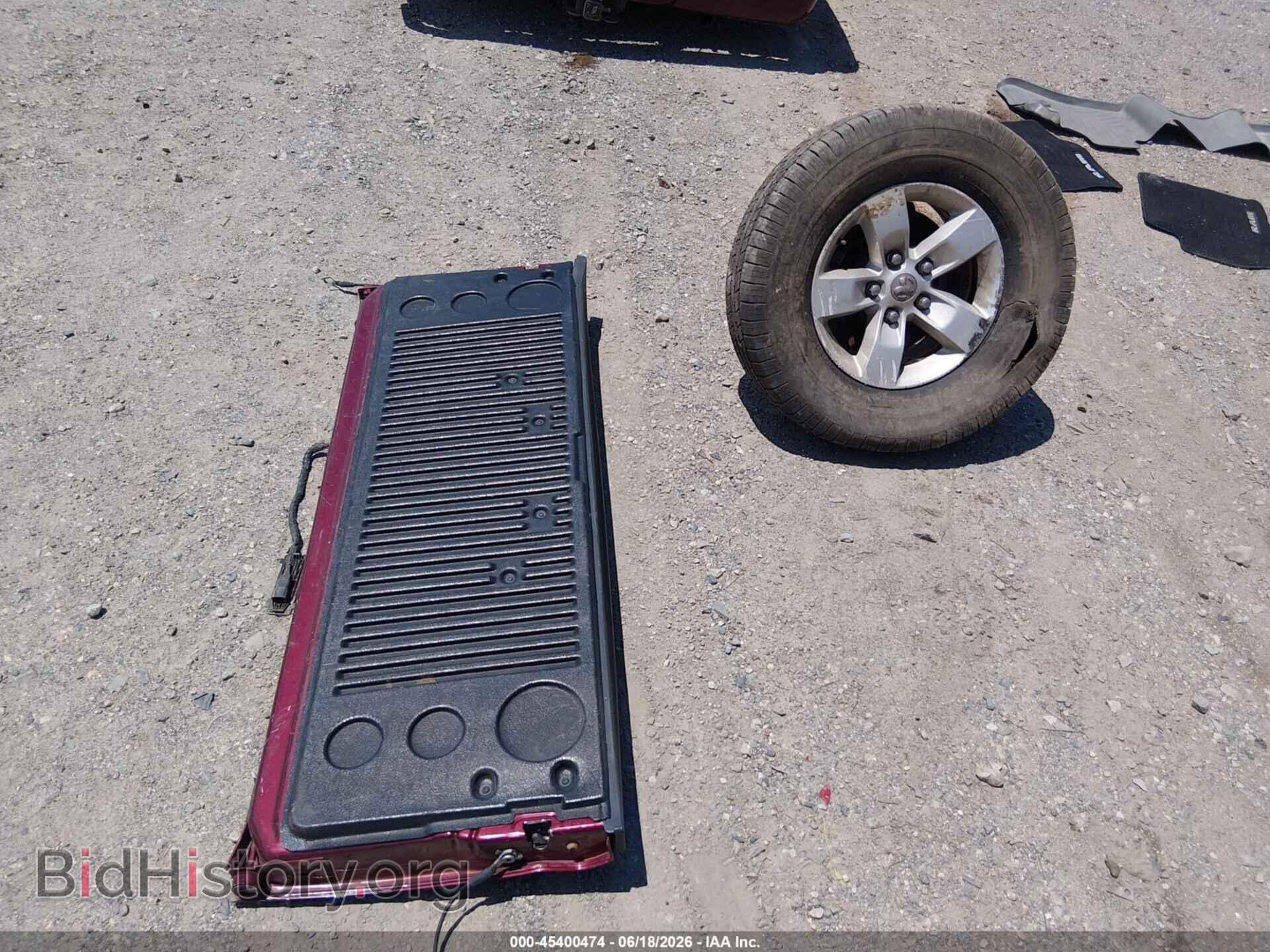 2018 RAM 1500 - VIN: 1C6RR7FT2JS327620 - Photo 12